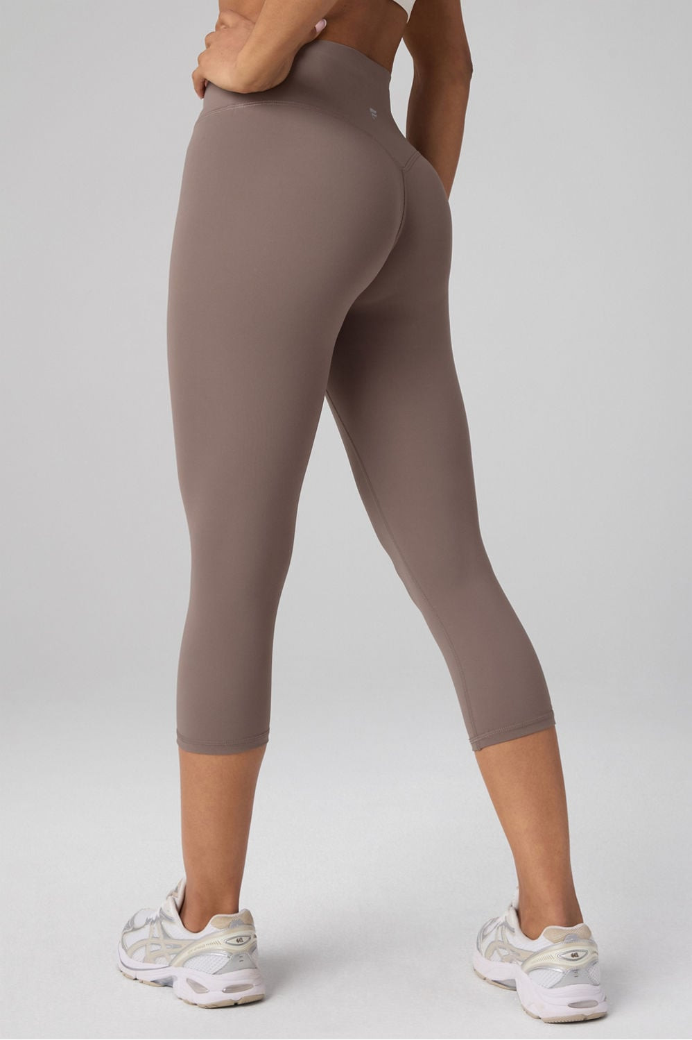 The No-Seam PureLuxe TLC High-Waisted Capri 22" | Fabletics