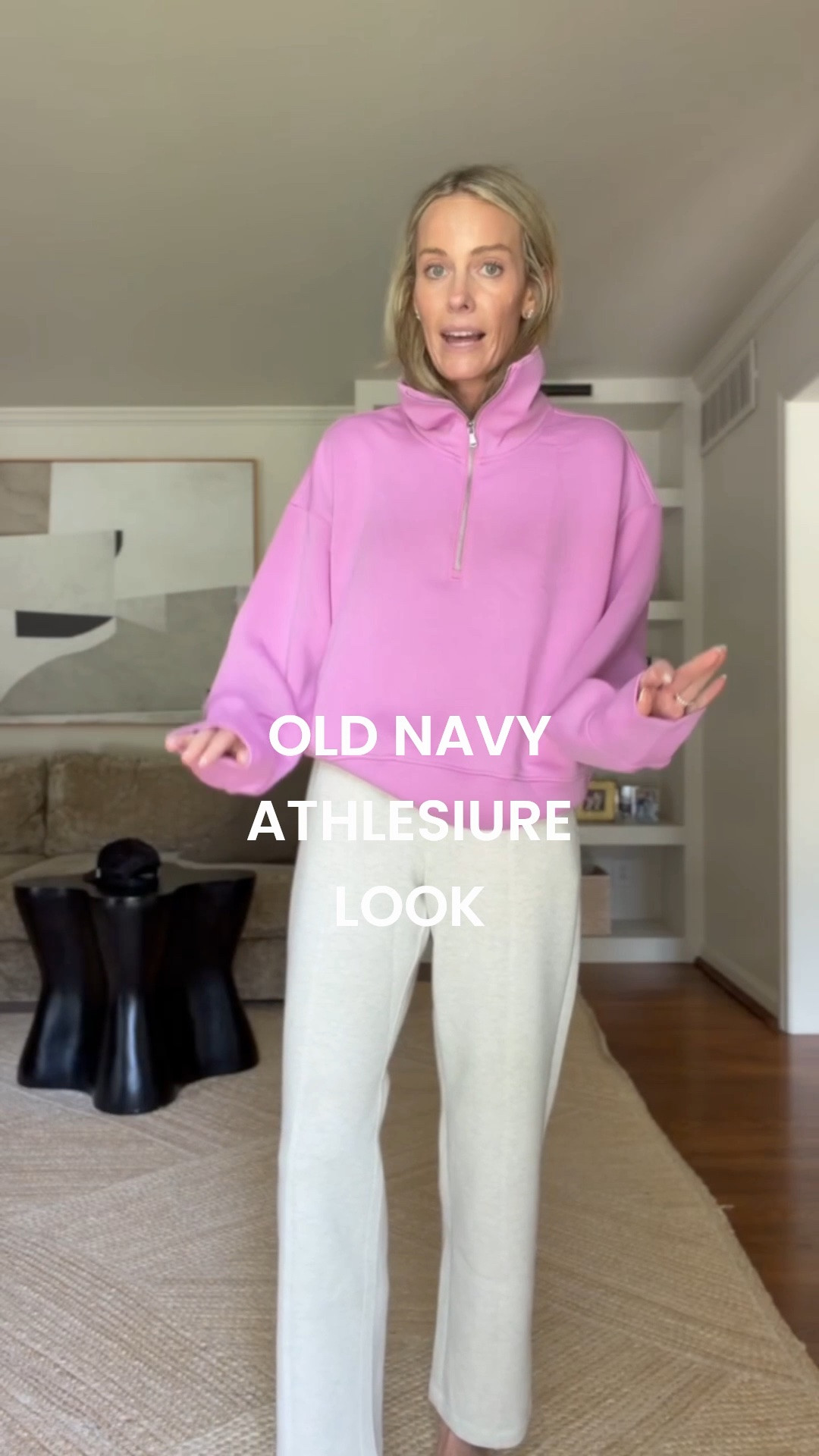 Wearing size M in the sweatshirt and size S in the sweatpants!!