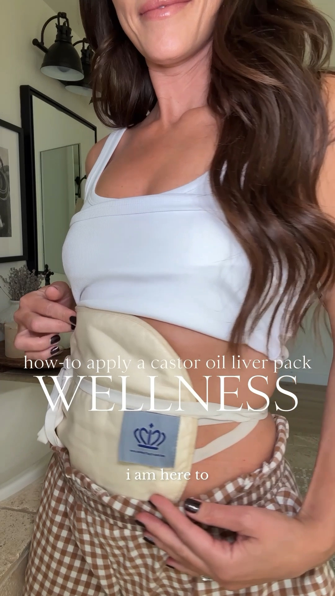 Here’s how I apply my castor oil liver pack for detox in the evening! A health and wellness favorite I do 3-4 times a week!

New year 
Self care 

#LTKBeauty #LTKselfcare