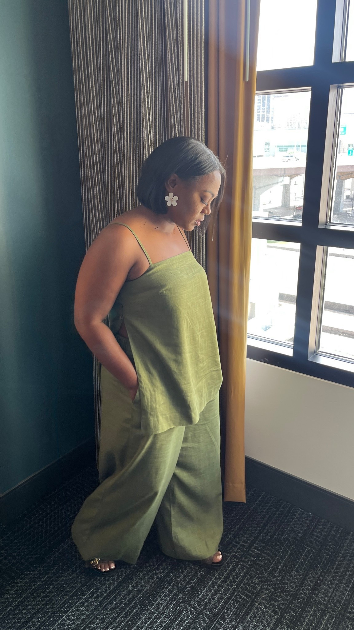 The most comfy set!! 
I’m wearing a medium. 
(5’1, SM) 

#LTKSeasonal #LTKMidsize #LTKPetite