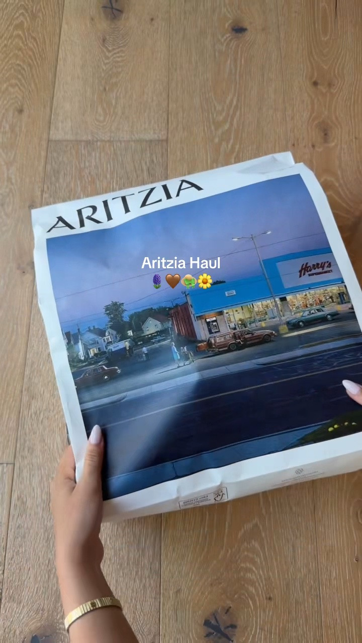 Aritzia haul ✨I will post a try on soon! These will be 🔗 on my LTK.