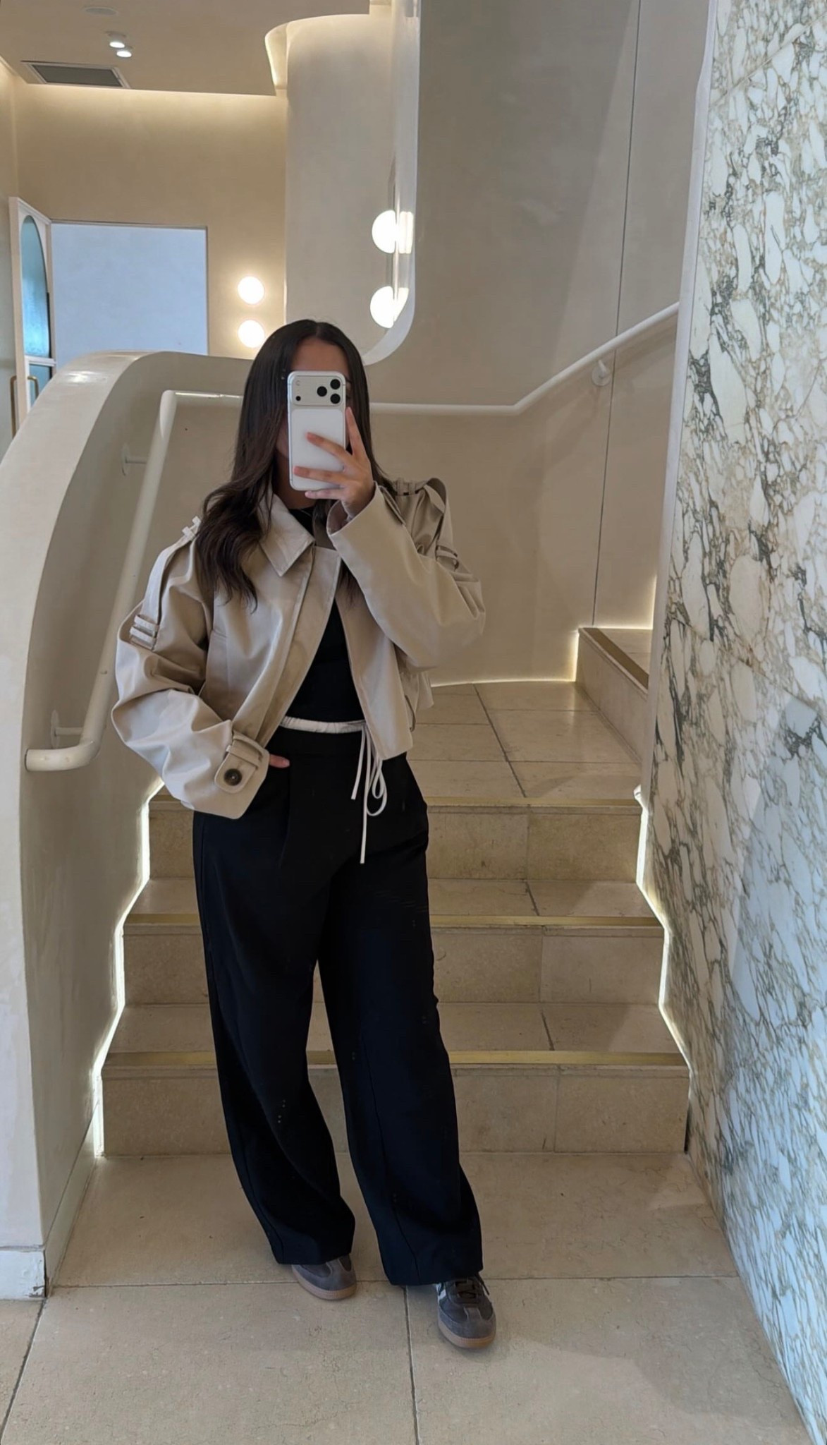 the only cropped trench we all need this autumn #LTKXMESHKI2026

#LTKaustralia #LTKautumn #LTKstyletip