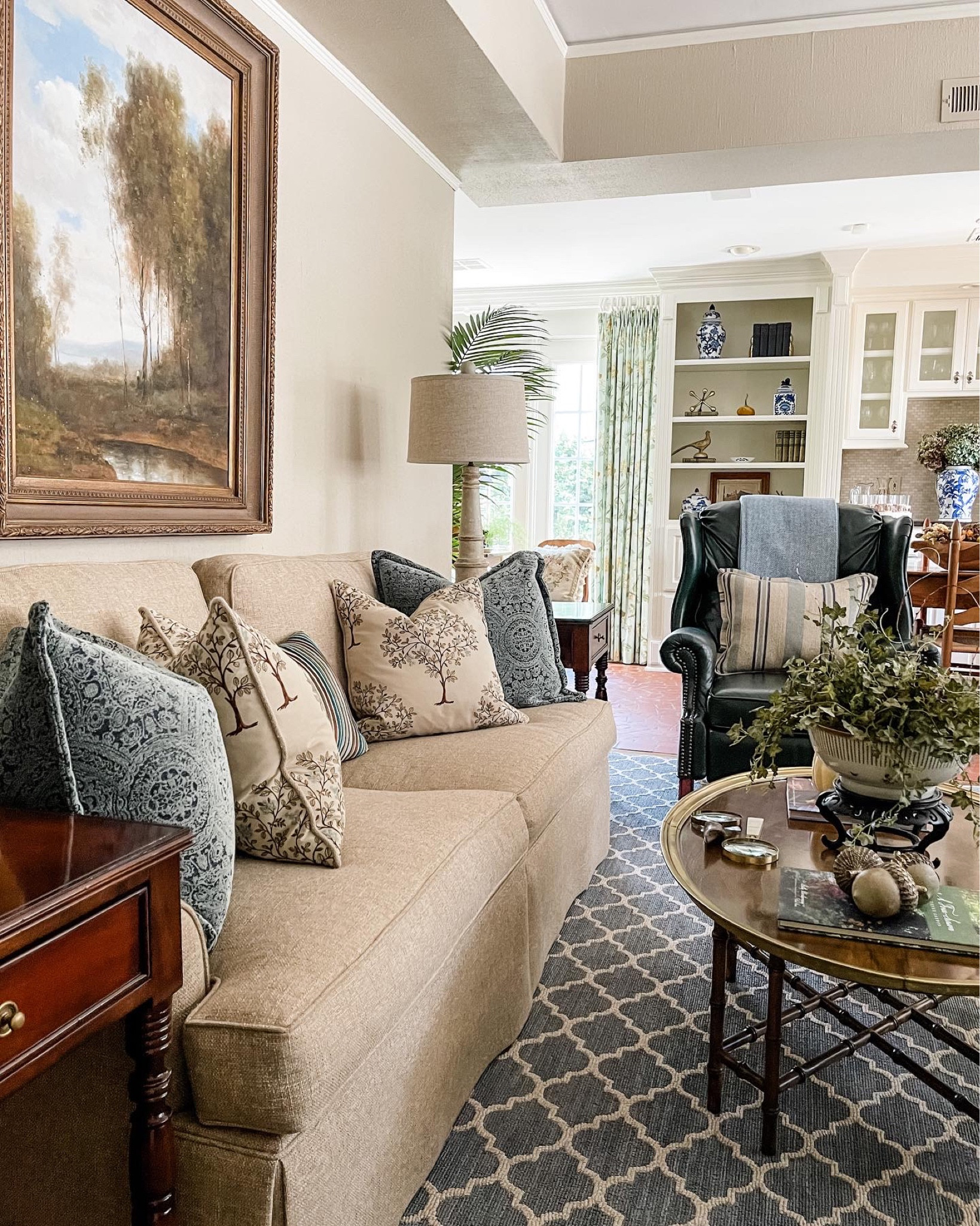 Shop my family room.

#LTKhome #LTKstyletip