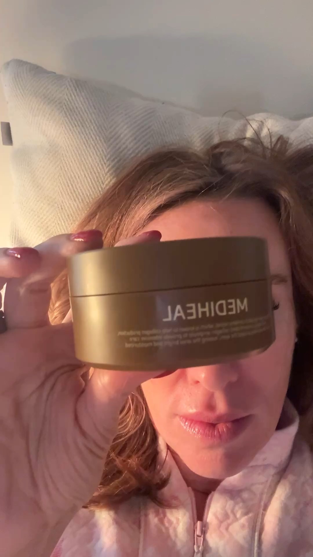 The absolute best eye patches around !!! They stay on and nourish the eye area for a long time . They do not dry out or fall off . 

#LTKdatenight #LTKfitness #LTKcanada