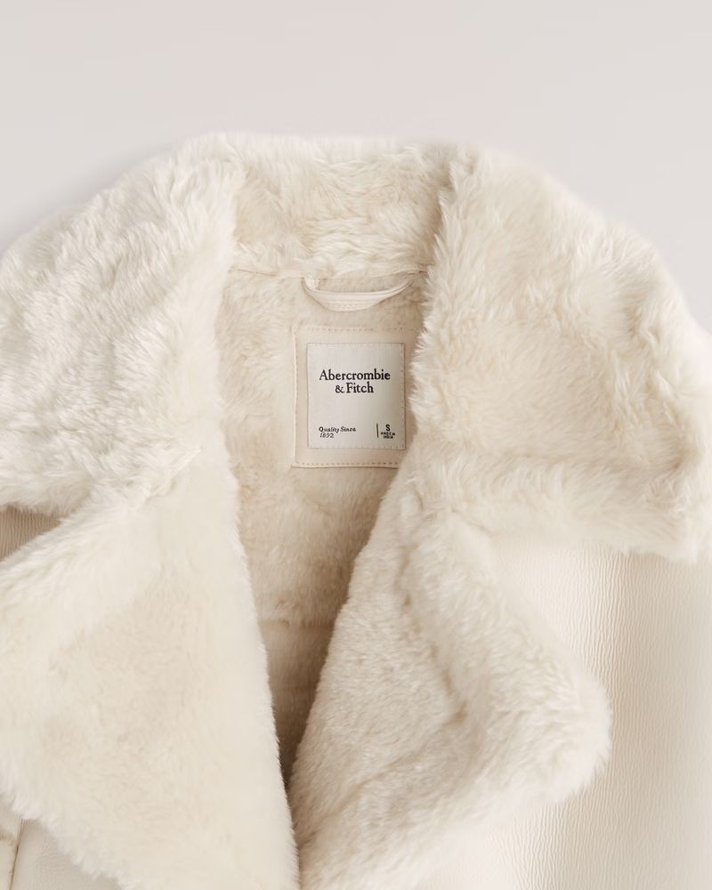 Short Sherpa-Lined Vegan Leather Shearling Coat | Abercrombie & Fitch (US)