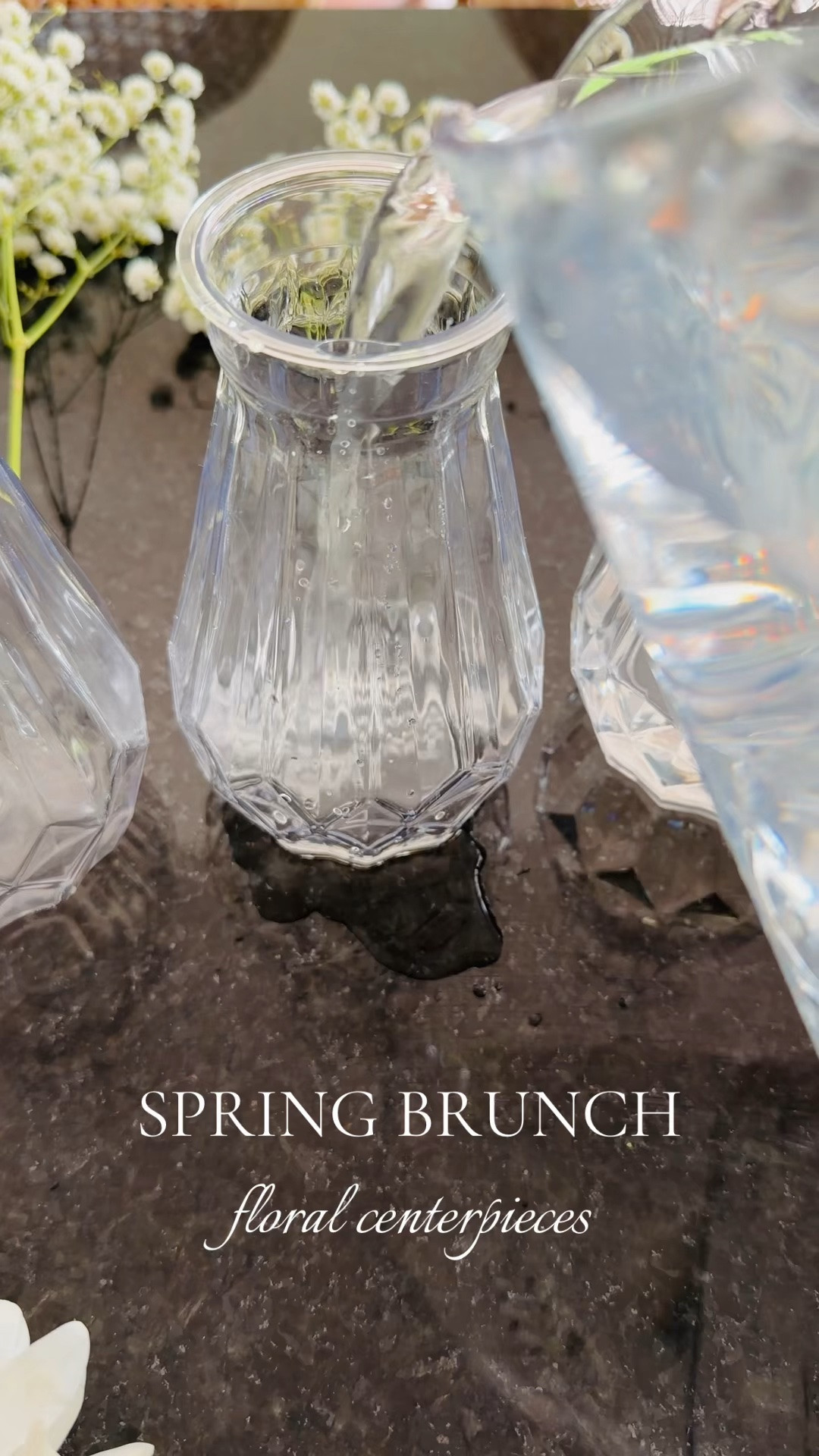 Come arrange the flowers with me in my Bud vases for my spring brunch hosting🌸🌸🌸🌸