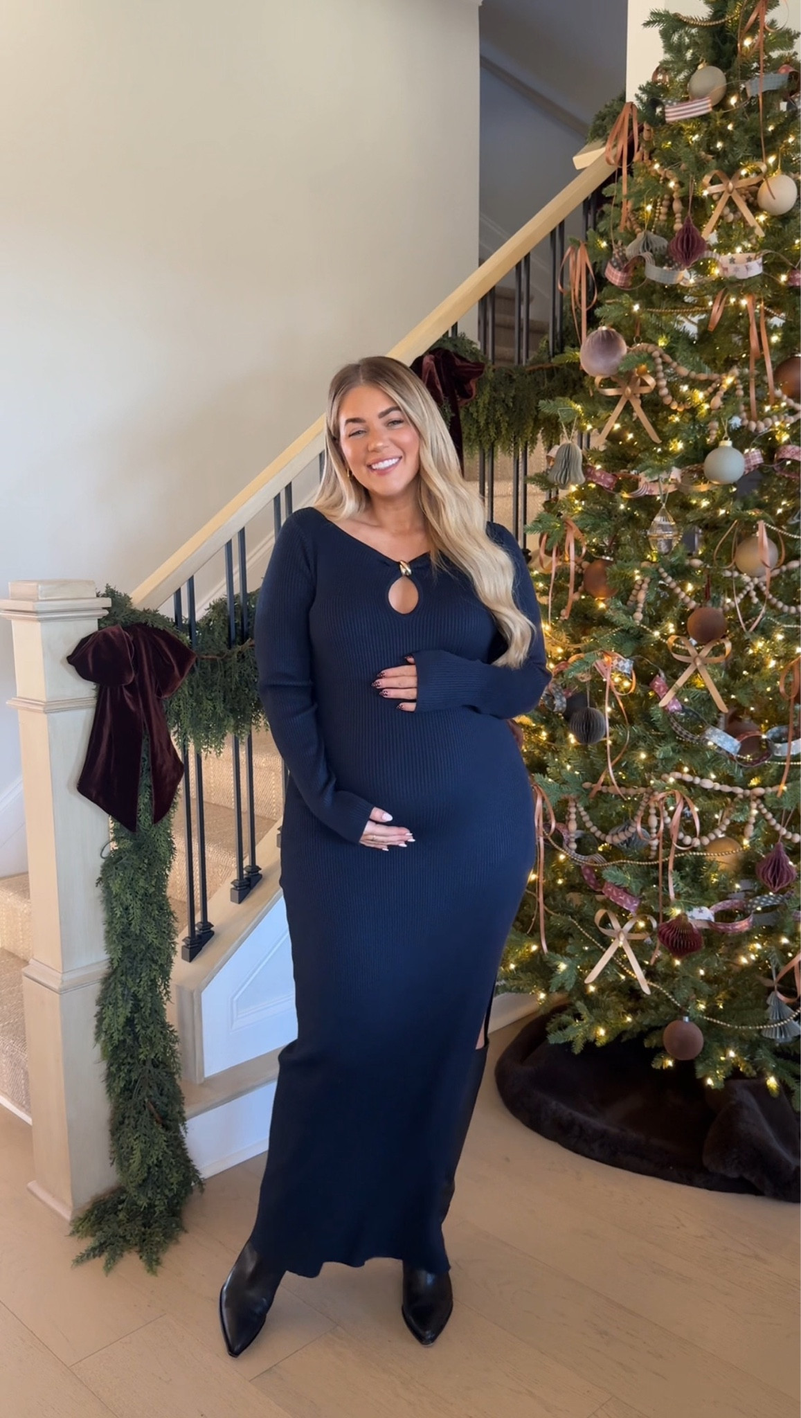 Such a cute dress fro the bump💙 I got a large 

#LTKSaleAlert #LTKBump #LTKHoliday