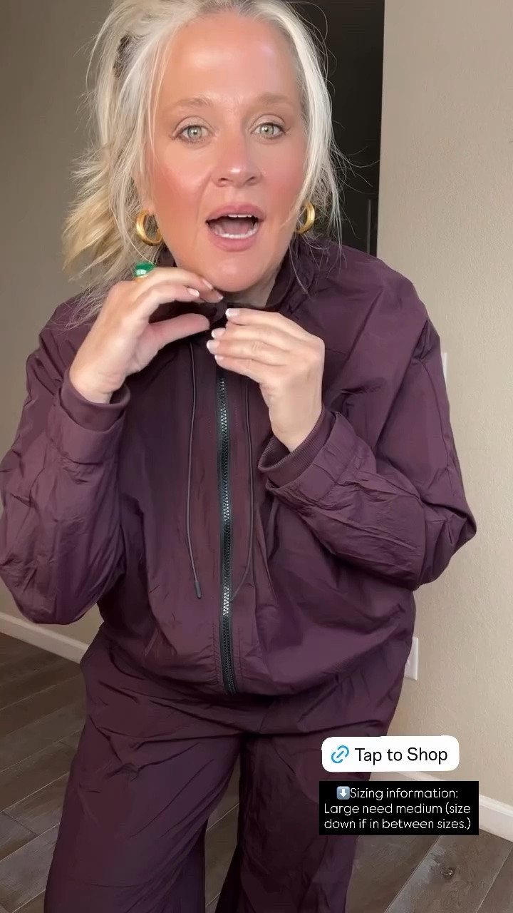 ✨Tap the bell, save and ❤️ start here over 40 fashion, midlife style, midsize fashion and luxury looks for less.  

✨Tap the bell, save and ❤️ start here over 40 fashion, midlife style, midsize fashion and luxury looks for less.  

⬇️Sizing information:
Large in both need medium 

If I were buying fall activewear, these are the pieces I’d worth starting with and I would grab beefore they sell out. 

👑 Helping you look good, feel good.-Lindsey Denver   Check back daily for belly-friendly style, confidence, and Outfit Physics™.

#LTKOver40 #LTKPlusSize #LTKMidsize

Comment SHOP below to receive a DM with the link to this post on my LTK ⬇ https://liketk.it/6llUf