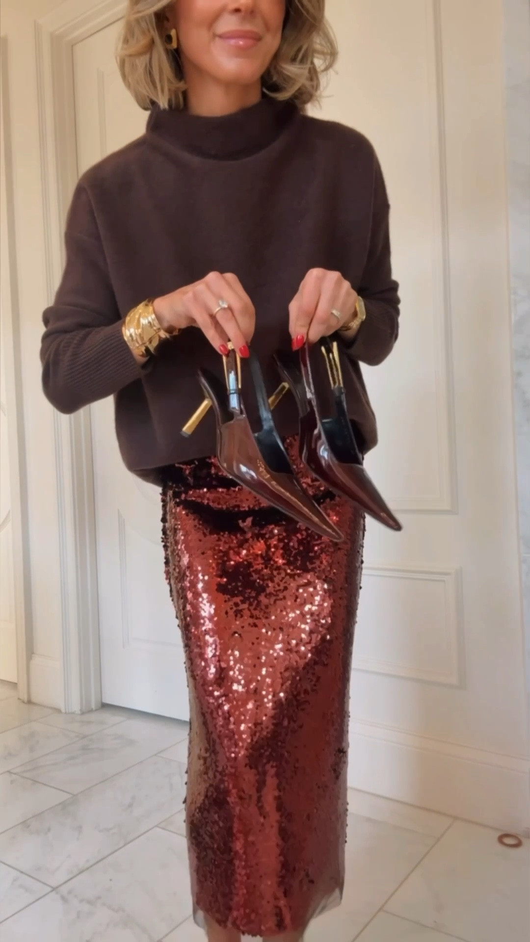 What o would wear to a favorite things party, holiday party - fits tts wearing size xs in top and skirt 