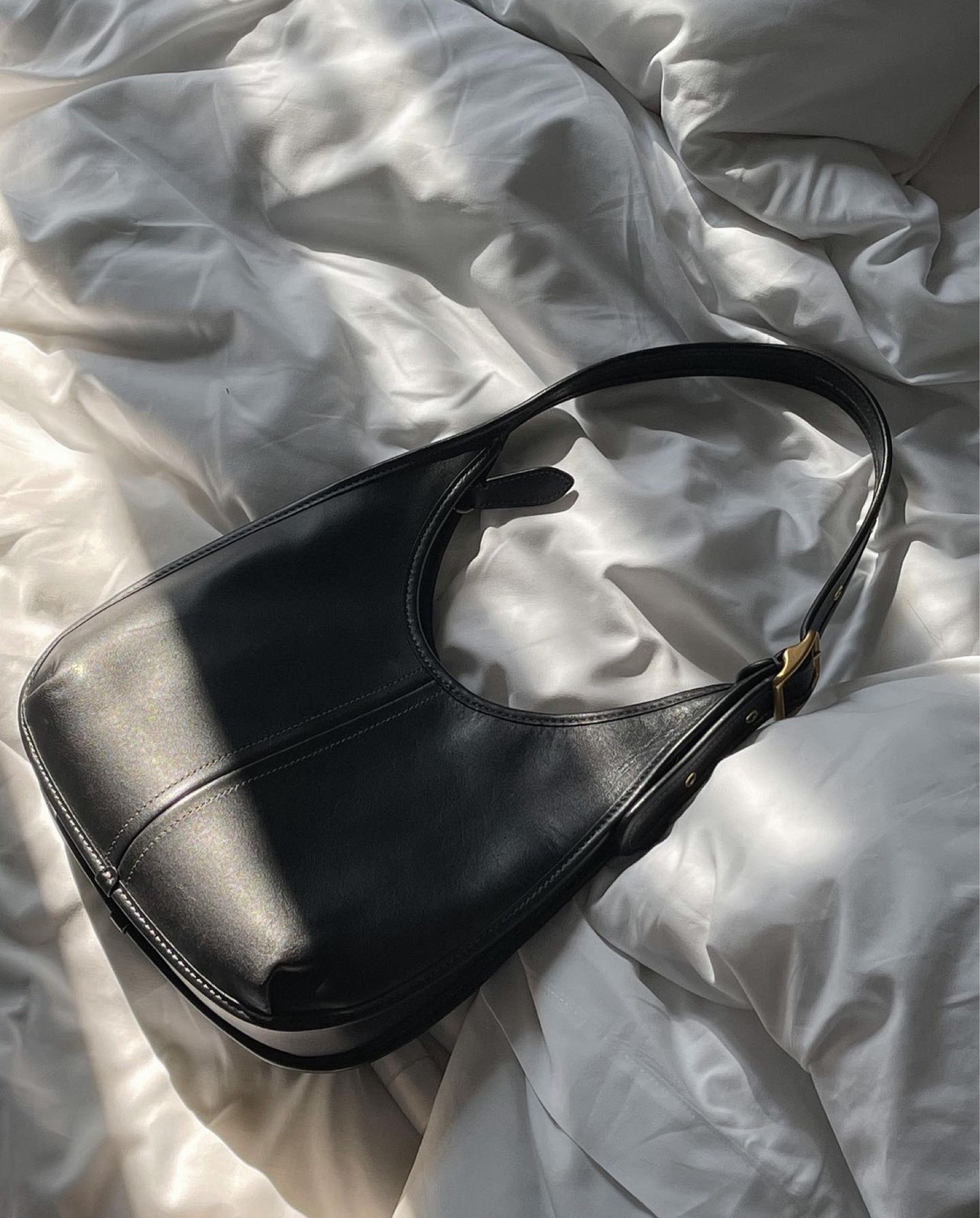 I’m really a coach girl 🖤

they don’t have the standard ergo anymore but the mini is just as cute
