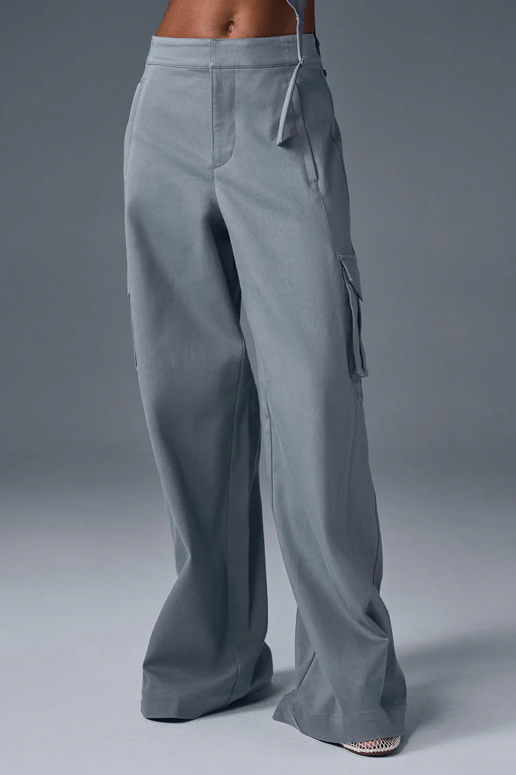 Show Off Cargo Wide Leg Trouser (Long) | Alo Yoga (US)