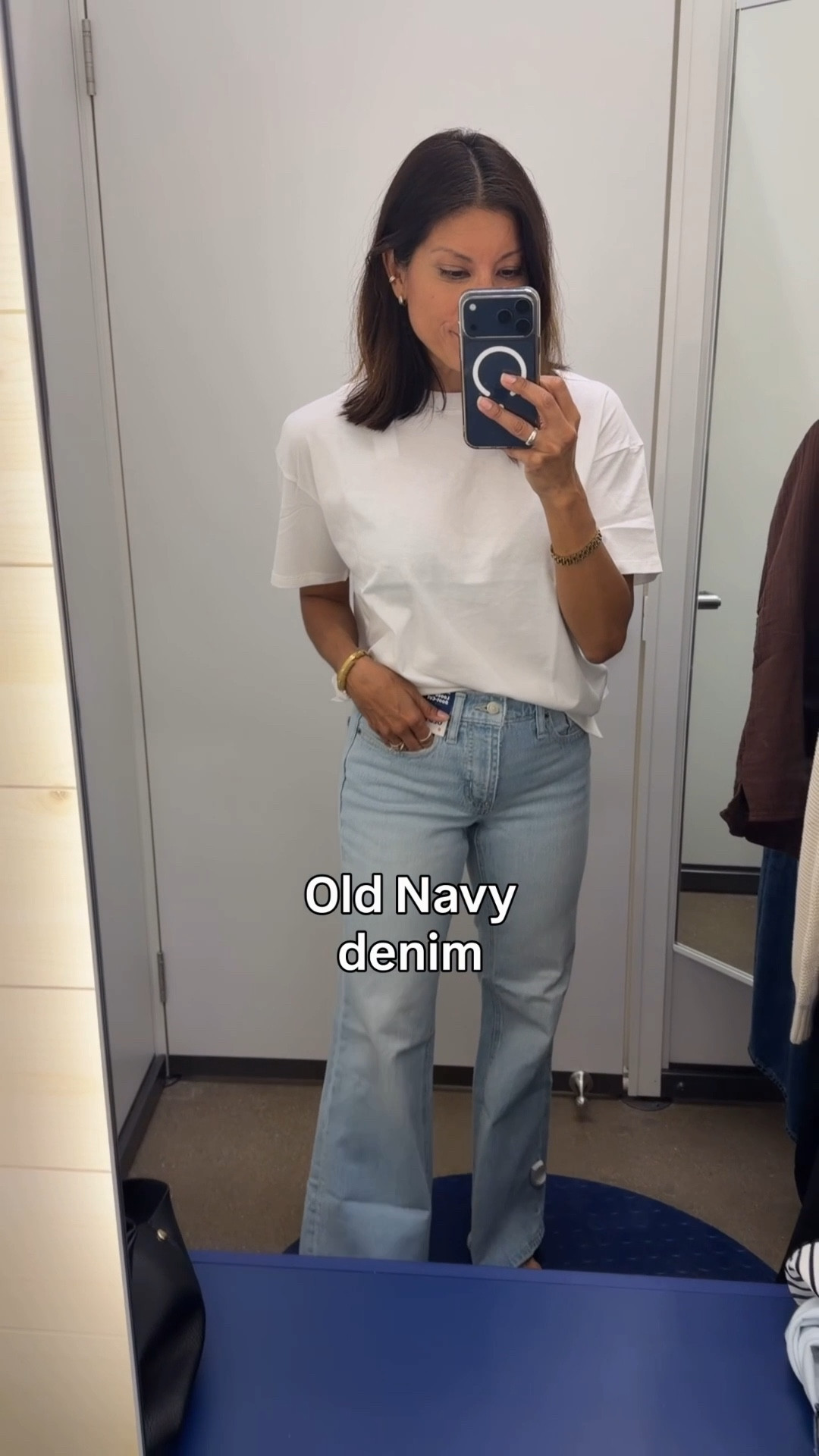 A good style and color for spring. 
Old navy 
Wearing 0
Tee size small 

#LTKOver40 #LTKTravel #LTKSeasonal