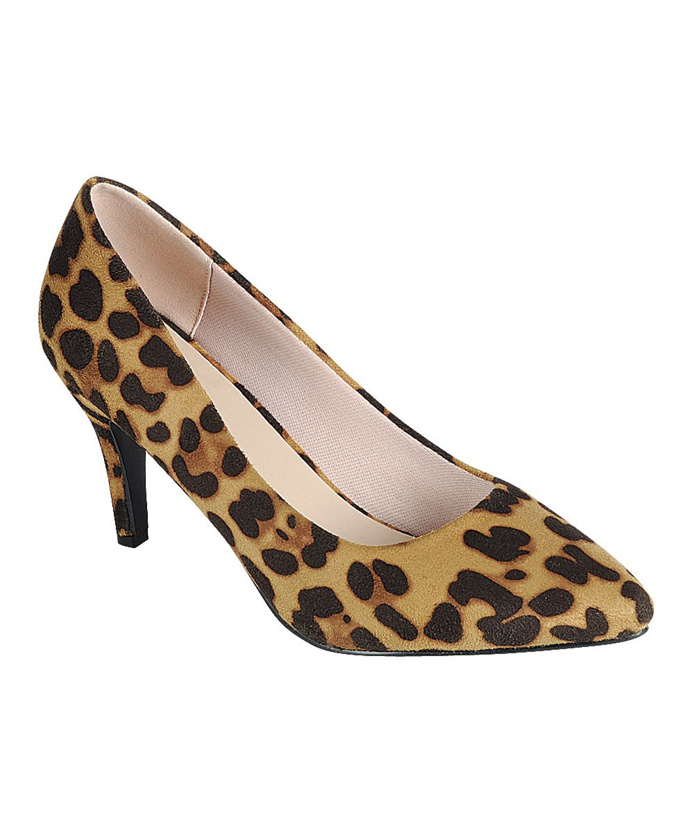 Forever Link Shoes Women's Pumps LEOPARD - Leopard Sanzi Heel - Women | Zulily