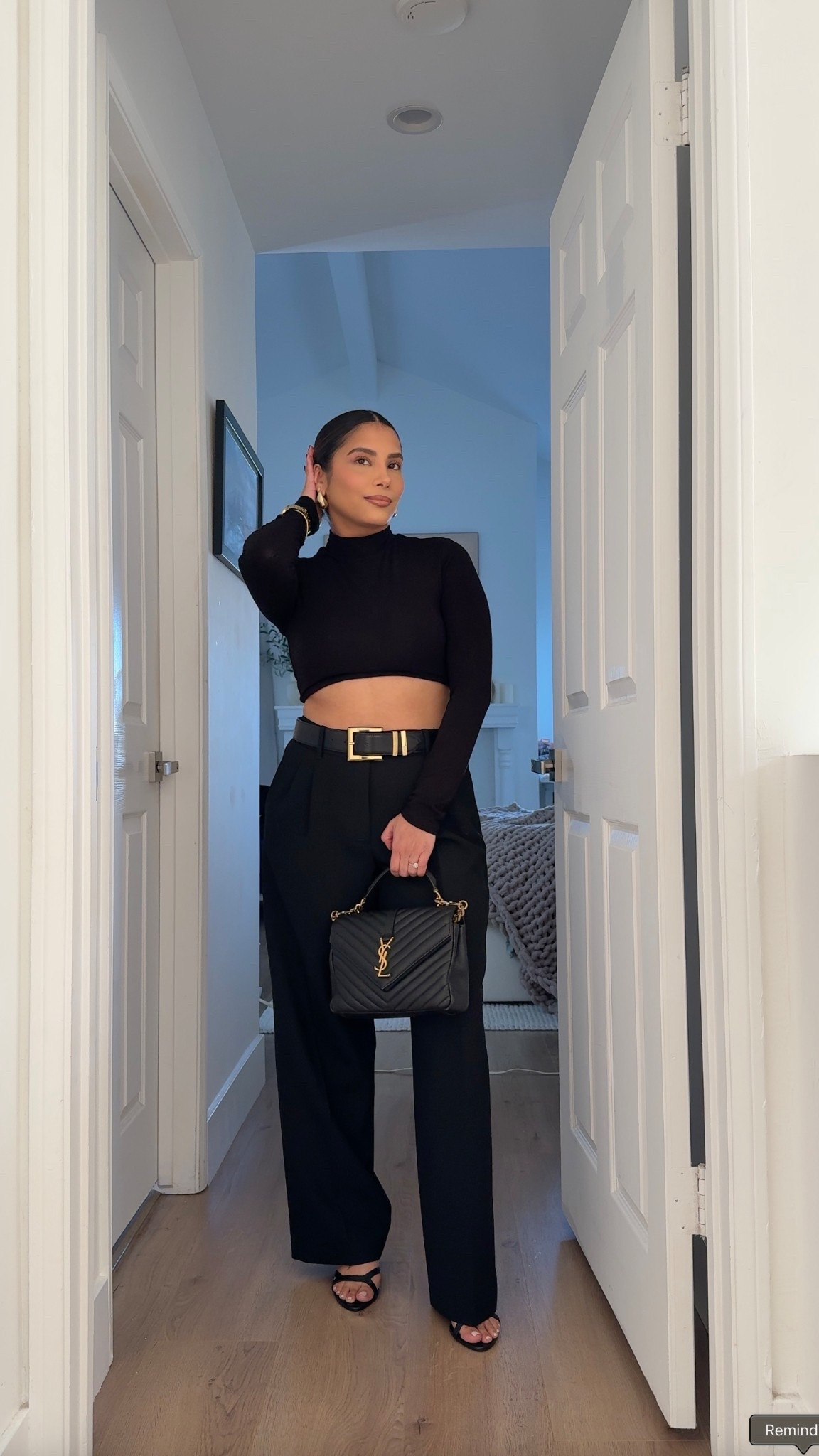 Outfit idea 🖤✔️
Effortless pants size 8 low rise 
Top is old size small 



#LTKootd #LTKPetite