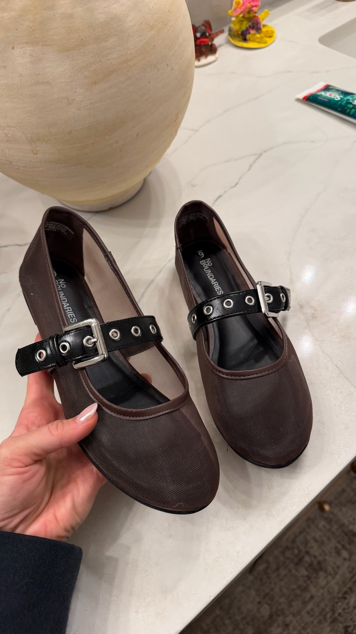 These flats are sooo cute for fall! Breathable and comfortable too! From @Walmart