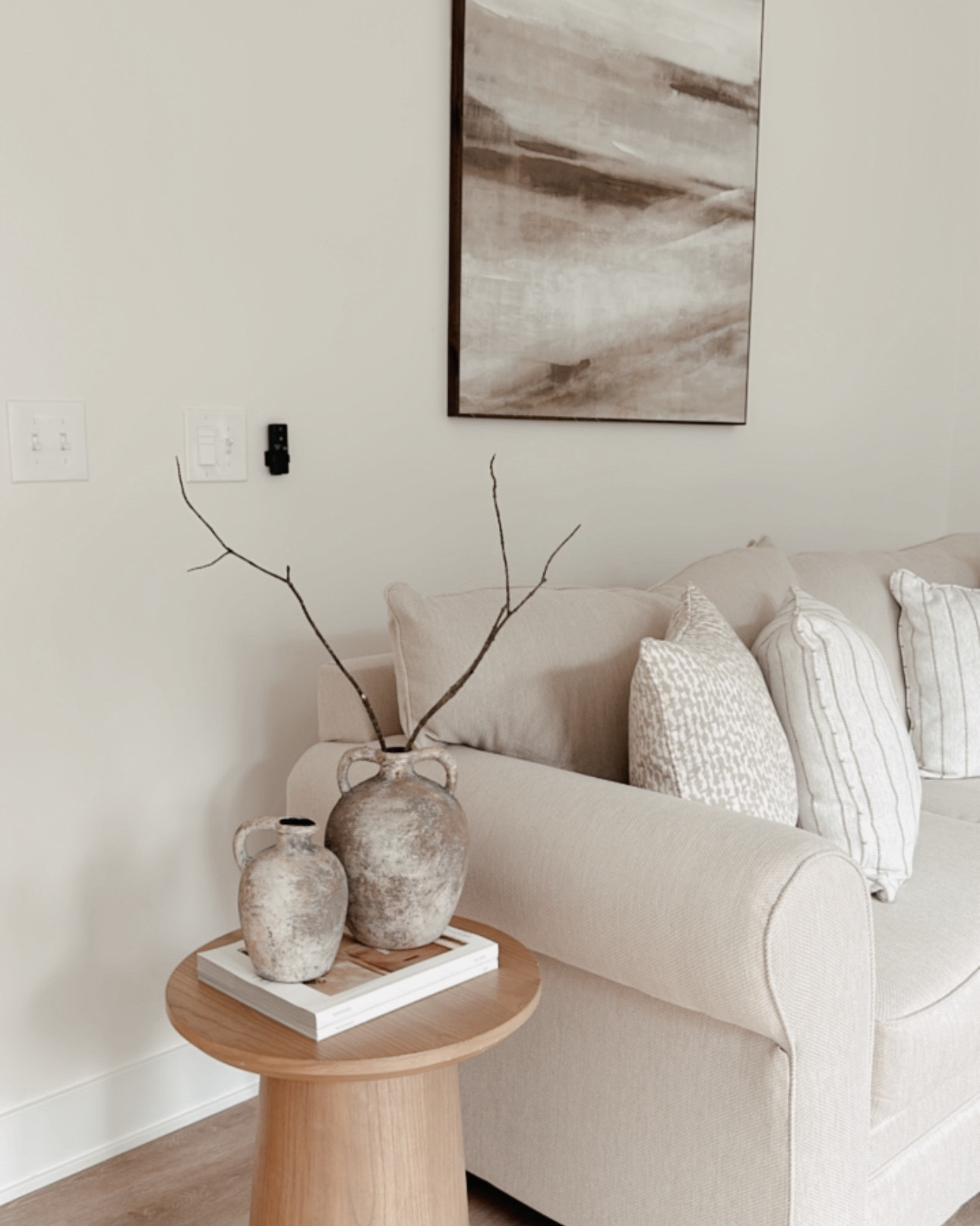 🤎 Hearth & Hand Wooden round pedestal accent side table 🤎

#LTKSeasonal #LTKHome