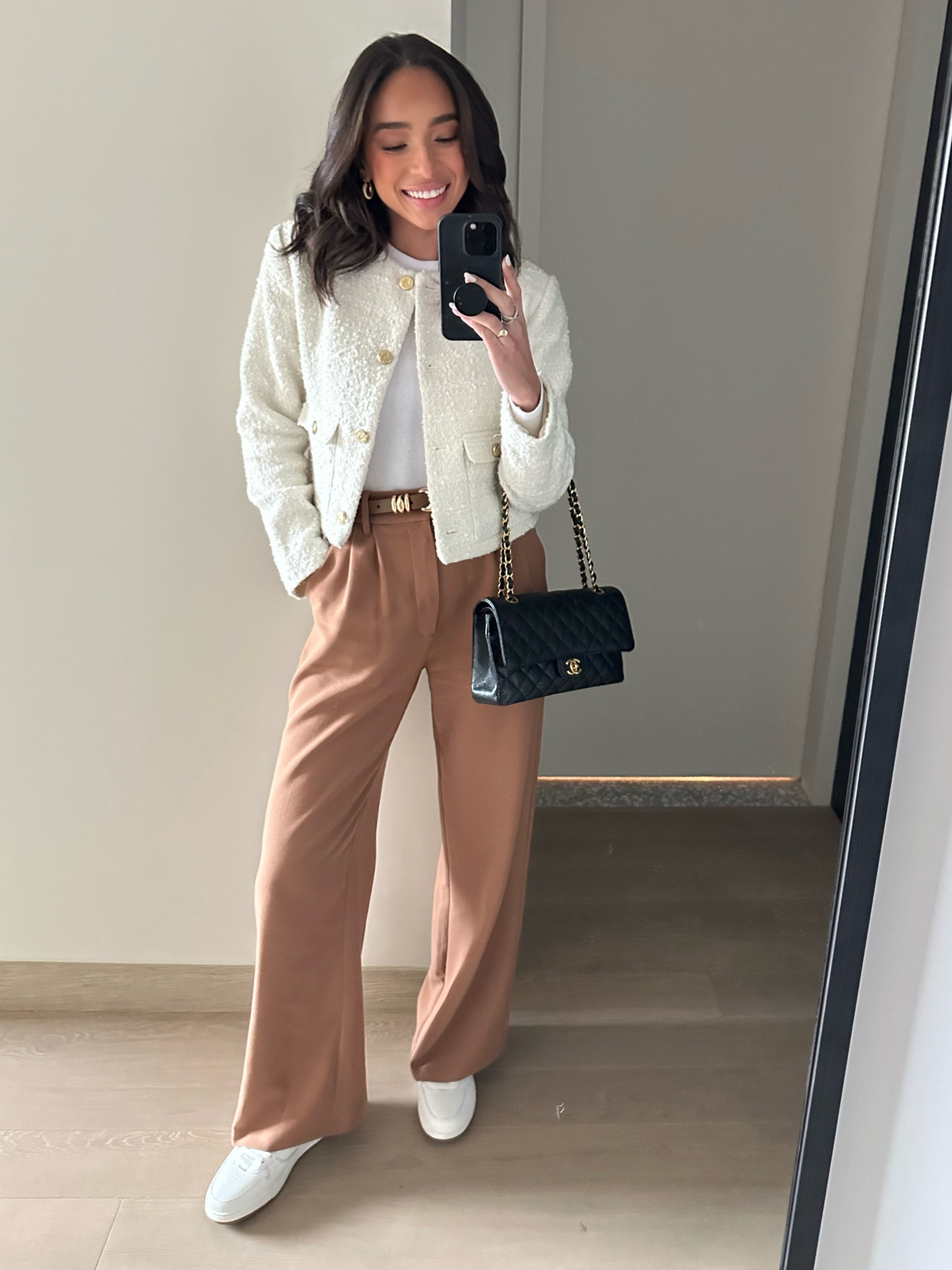 Nyc Spring outfit - small cream tweed jacket, small white tee, Small long brown trousers 






Trousers outfit
Spring outfit
Smart casual 

#LTKstyletip #LTKunder100 #LTKtravel