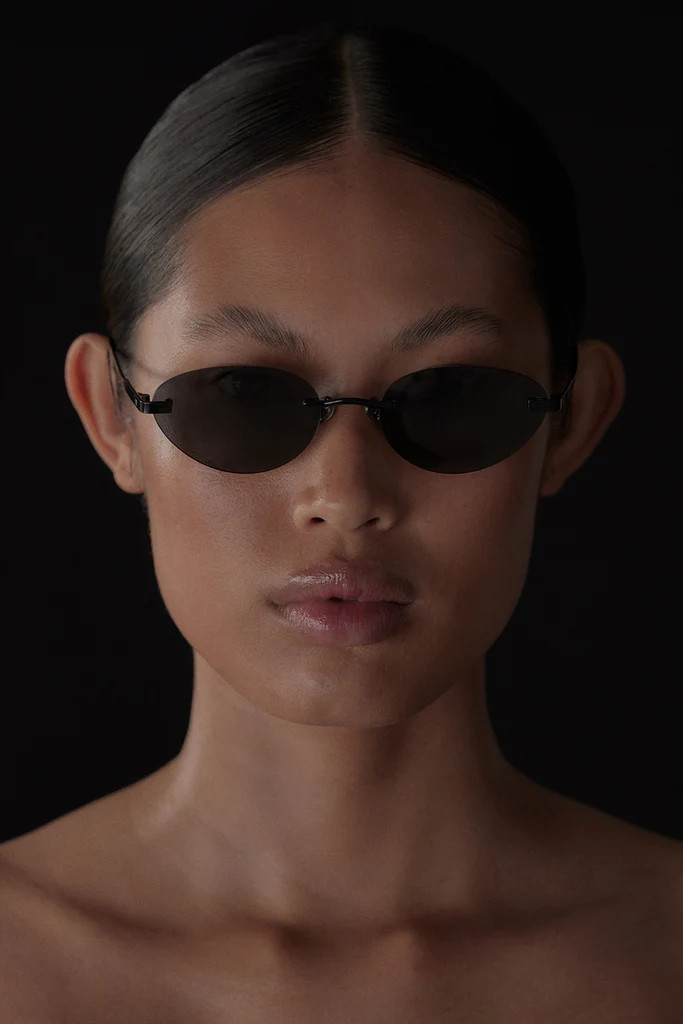 ELISA JOHNSON TRINITY GLOSS BLACK SUNGLASSES | DISSH