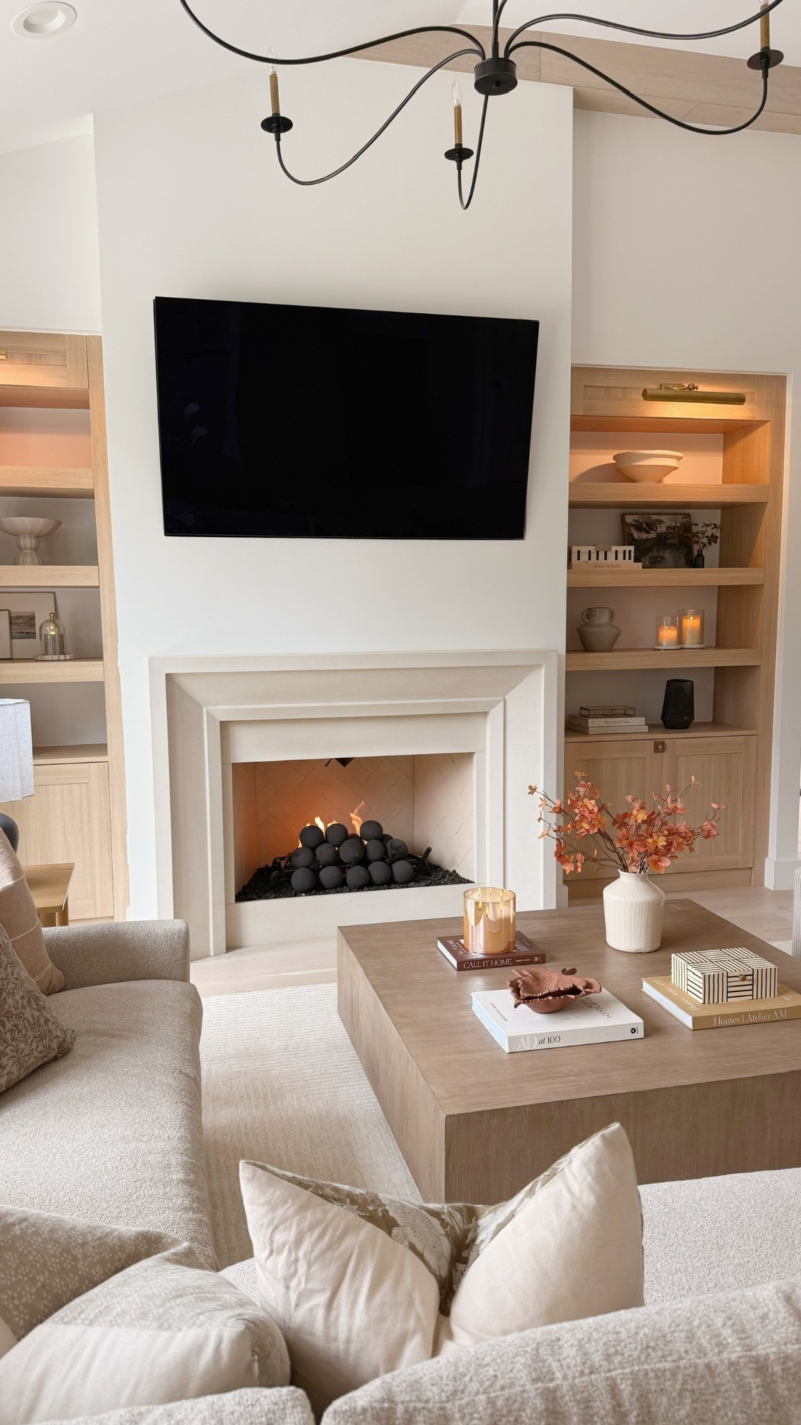 My favorite time of year to be home—soft lighting, warm tones, and little touches of fall that make every evening feel like a retreat!

#LTKStyleTip #LTKSeasonal #LTKHome