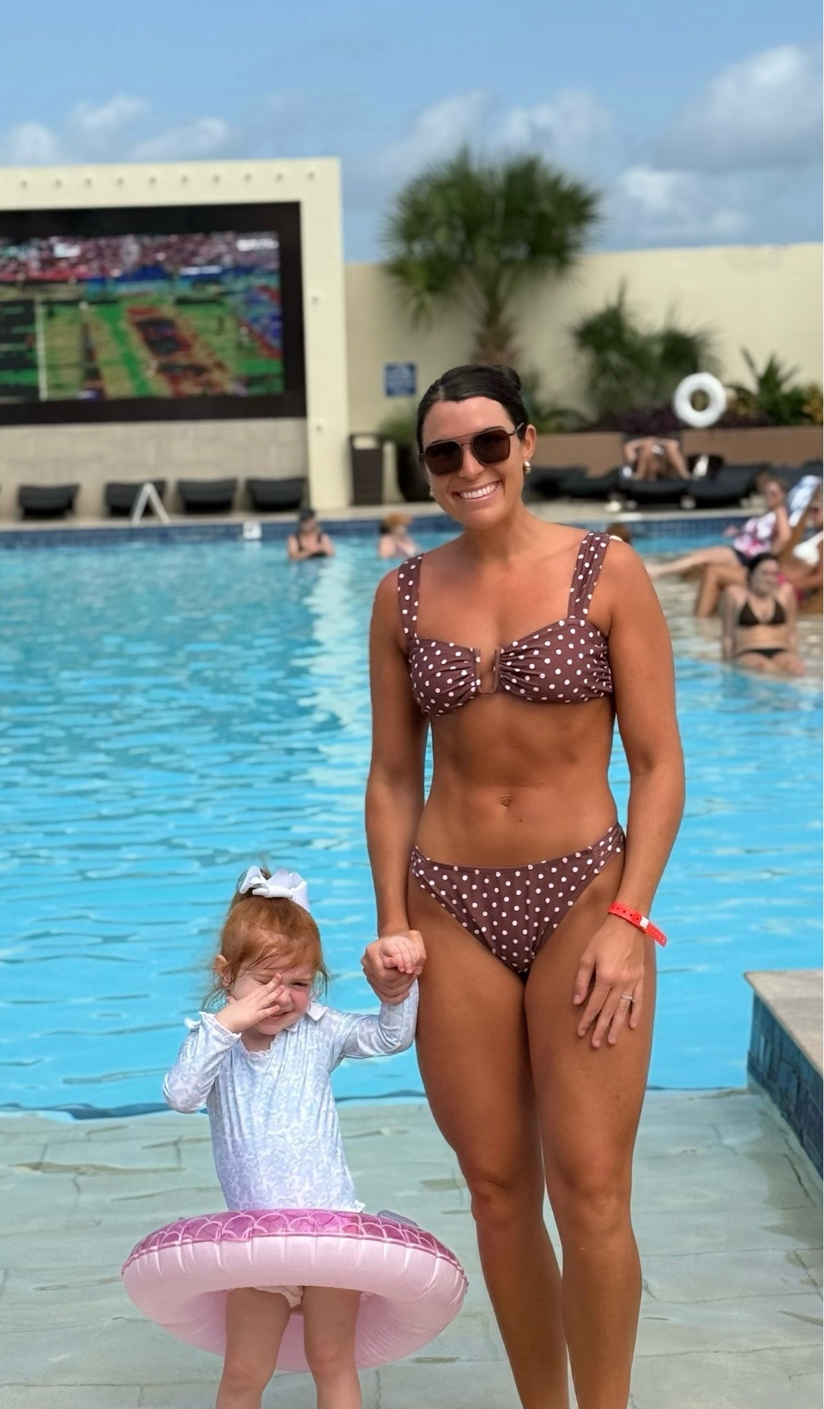 This swimsuit is sold out on Cupshe but Shein also has it! Linked my sunglasses too!