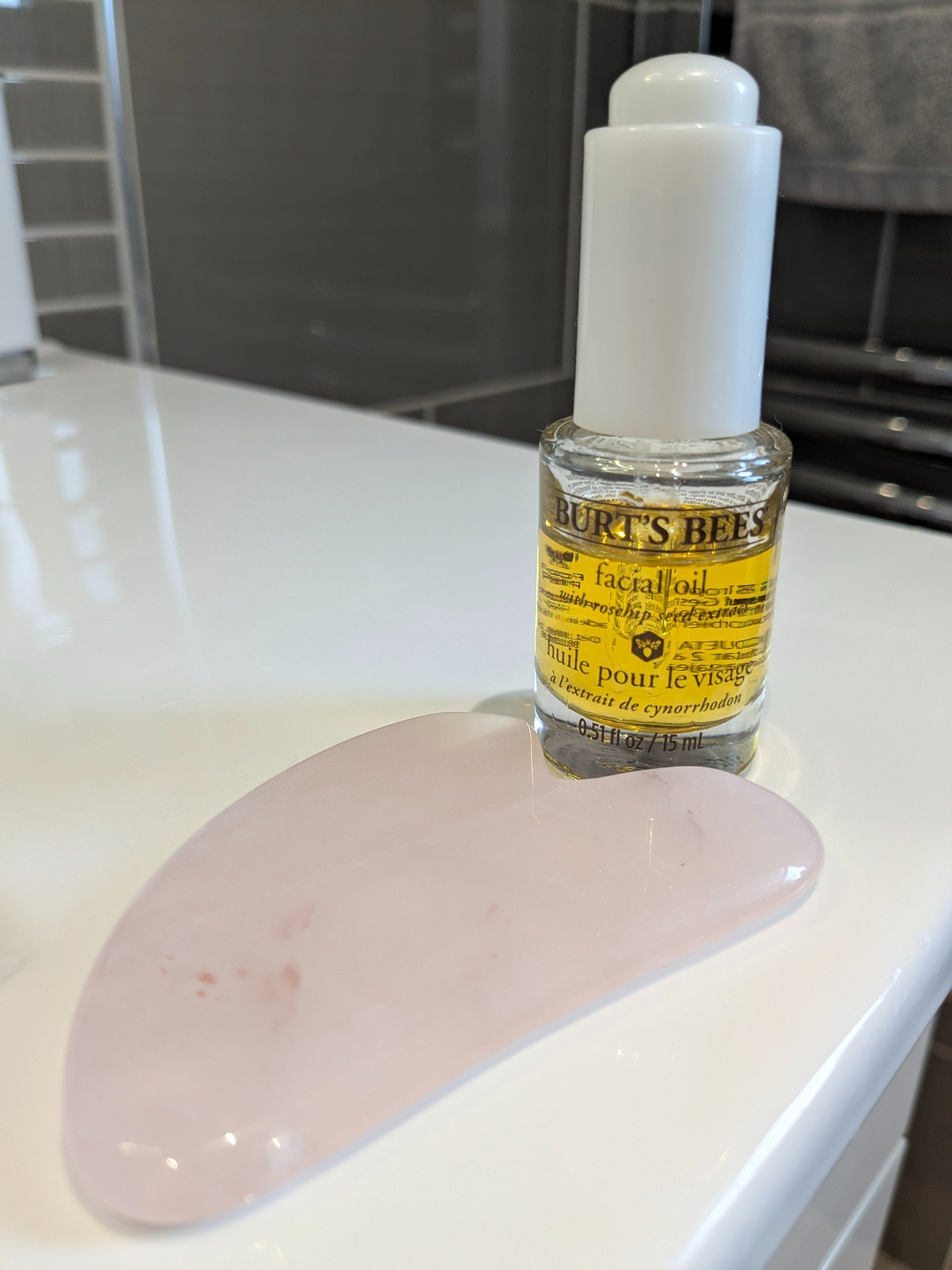 Self care morning ✨ Adore using Gua Sha for a facial massage and/or de-puffing my face in the AM. I genuinely don't do it enough, I quickly forget how good skin feels afterwards 💕This is a great idea for a thoughtful gift, especially for the upcoming Mother's Day. 

#LTKeurope #LTKbeauty #LTKgiftguide