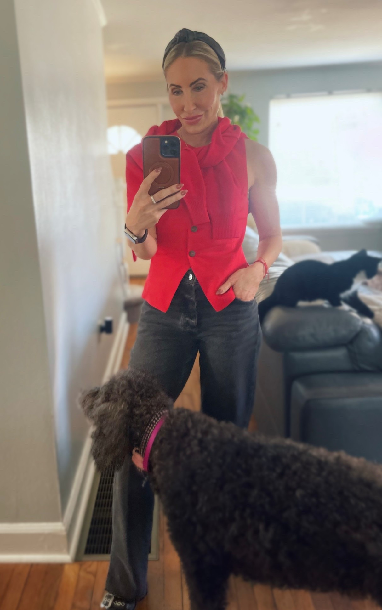 OOTD: Transitional dressing for spring can always be tough, but a pop of color and a sweater over the shoulders for warmth are two easy methods to follow when in doubt.❤️

#LTKootd #LTKOver40 #LTKSpringSale
