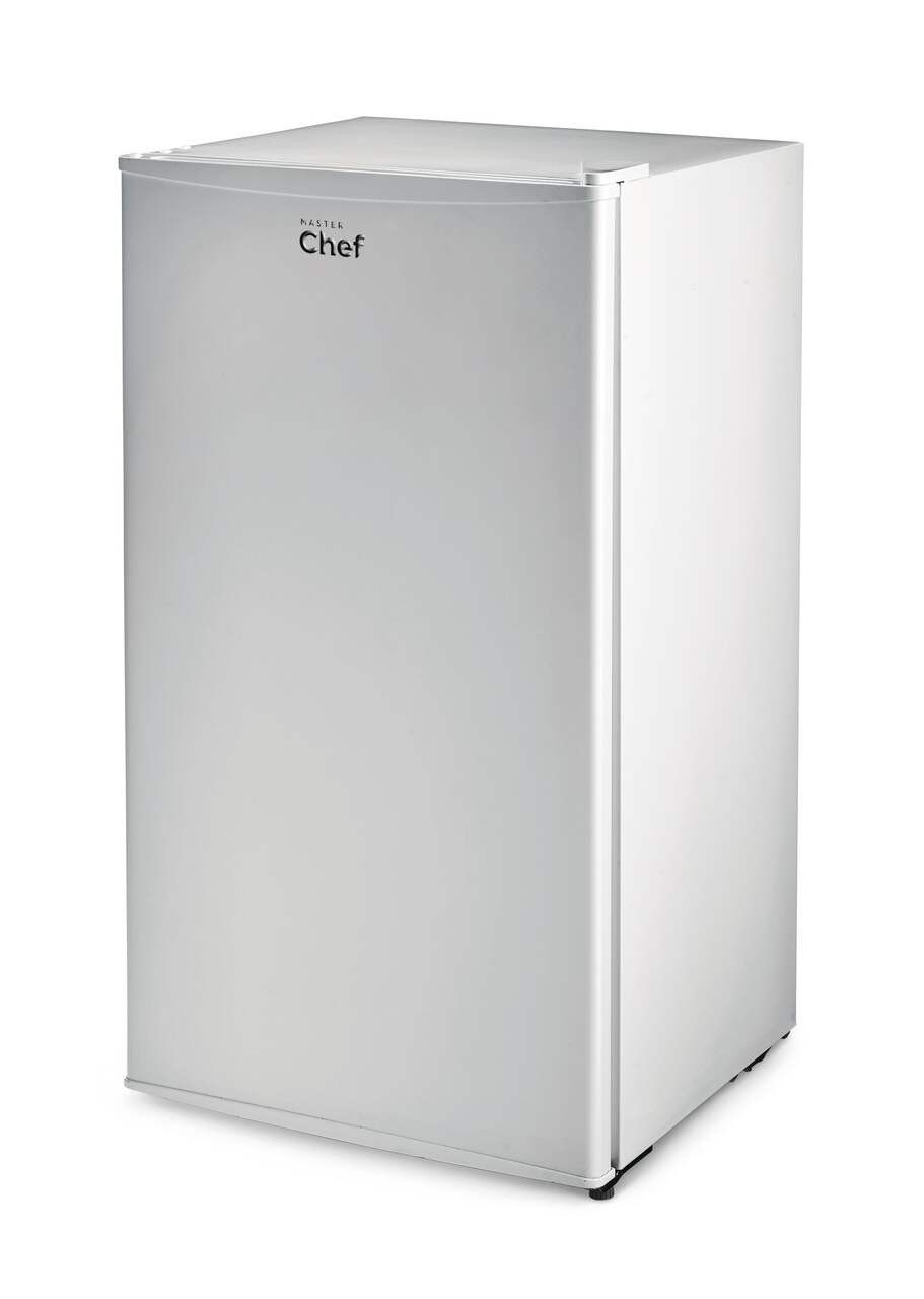 MASTER Chef Energy Star Compact Refrigerator with Internal Freezer & Reversible Door for Dorms/Be... | Canadian Tire