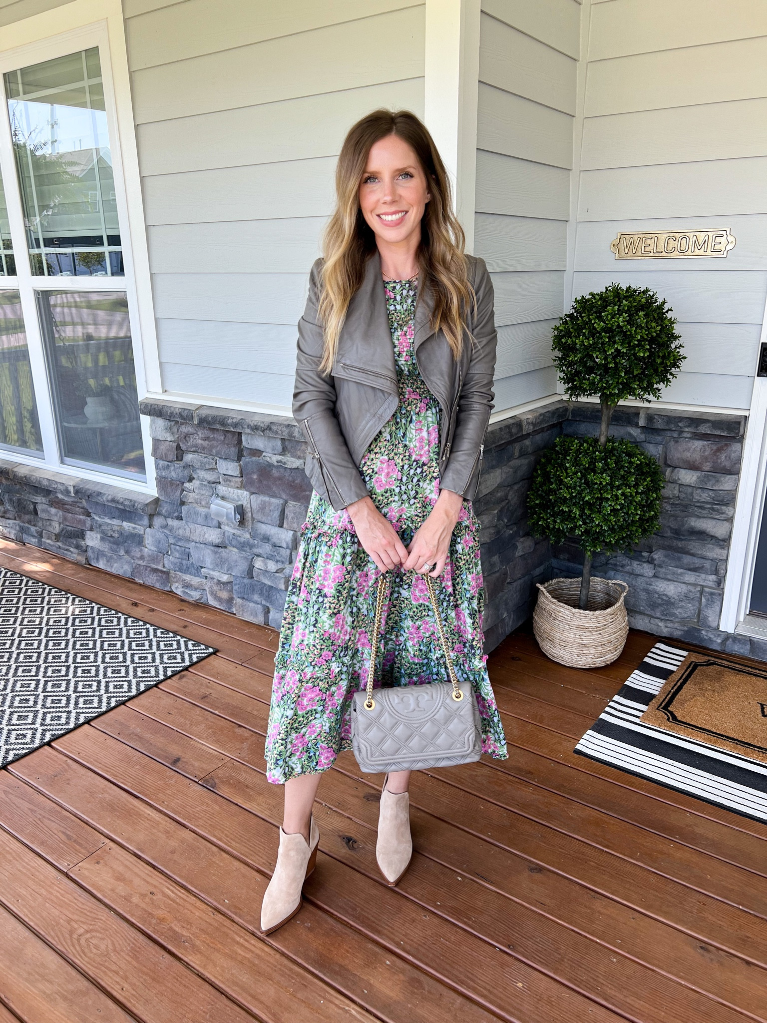 Fall transition outfit 

#LTKunder100 #LTKSeasonal