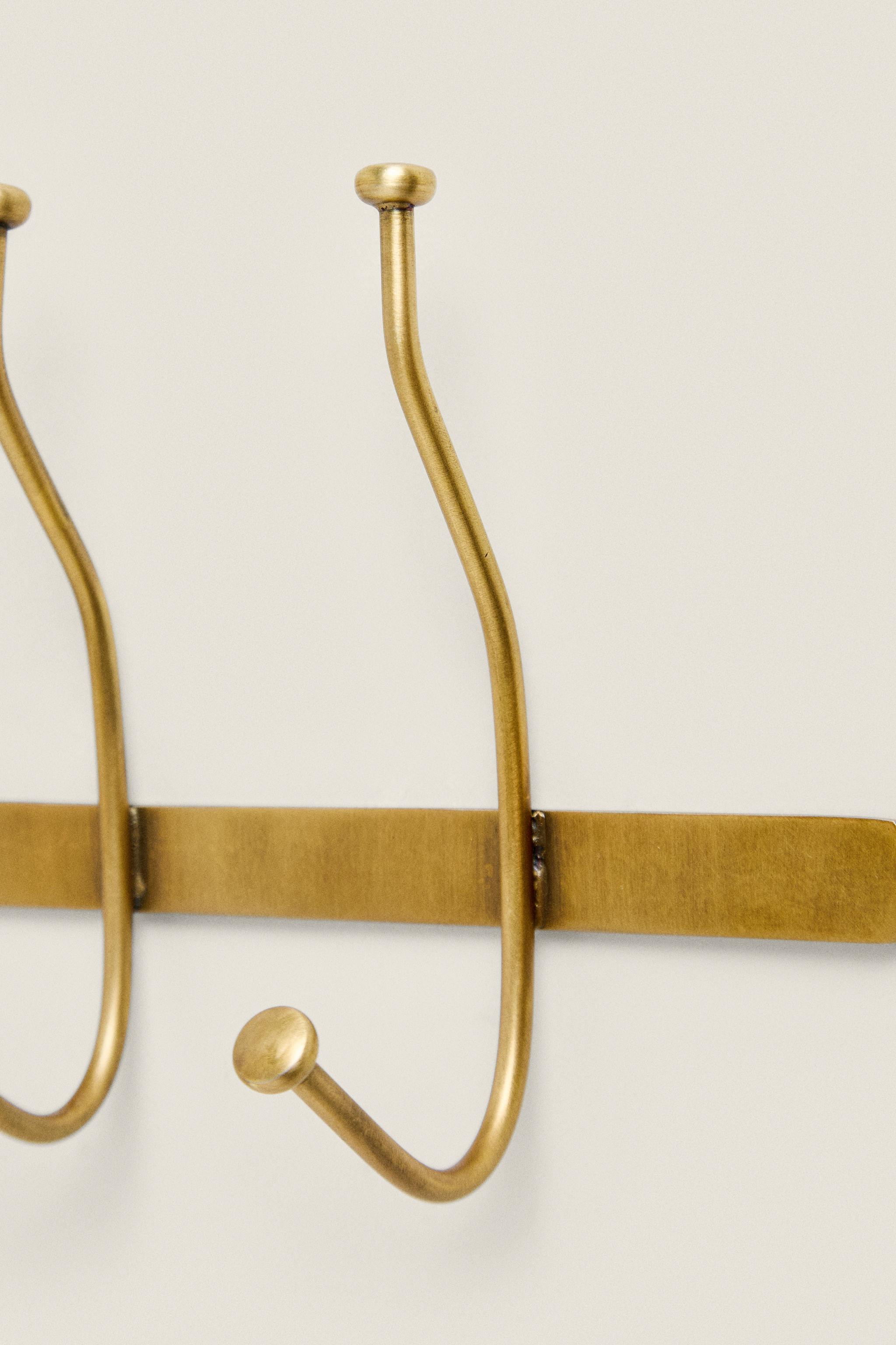 GOLDEN WALL HANGER | Zara US