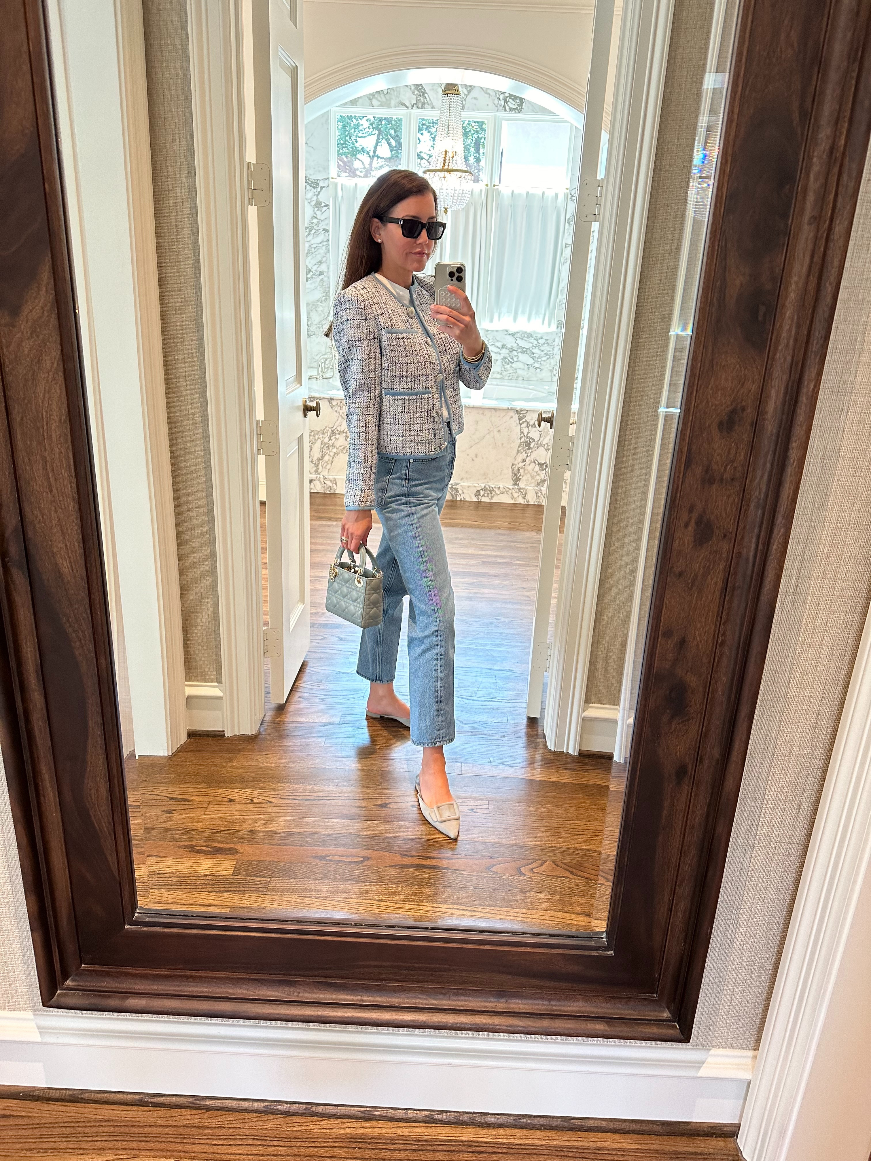 saint laurent sunnies // veronica beard blazer // agolde jeans // manolo blahnik flats // dior bag  

 
