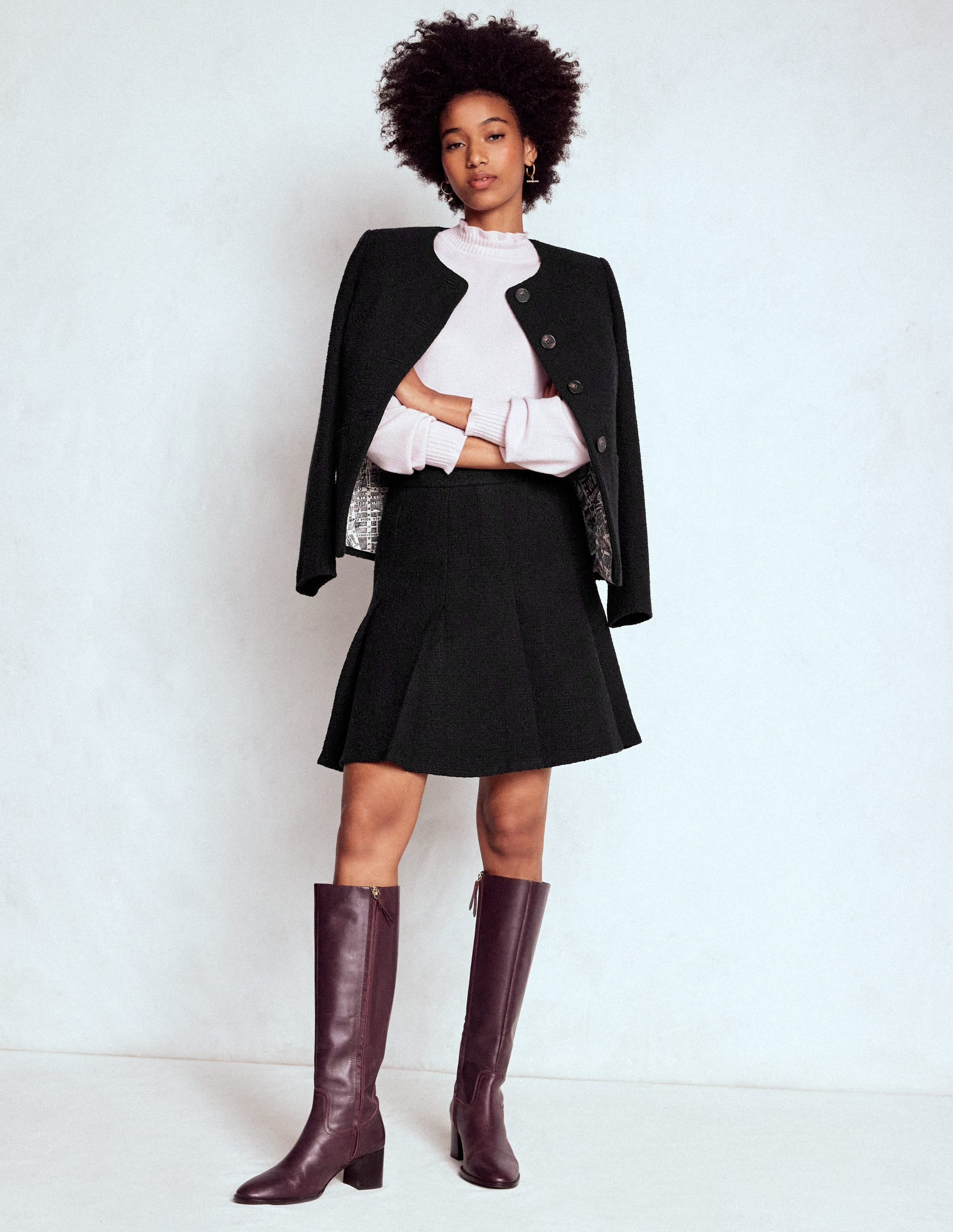 Flippy Textured Skirt-Black | Boden (US)