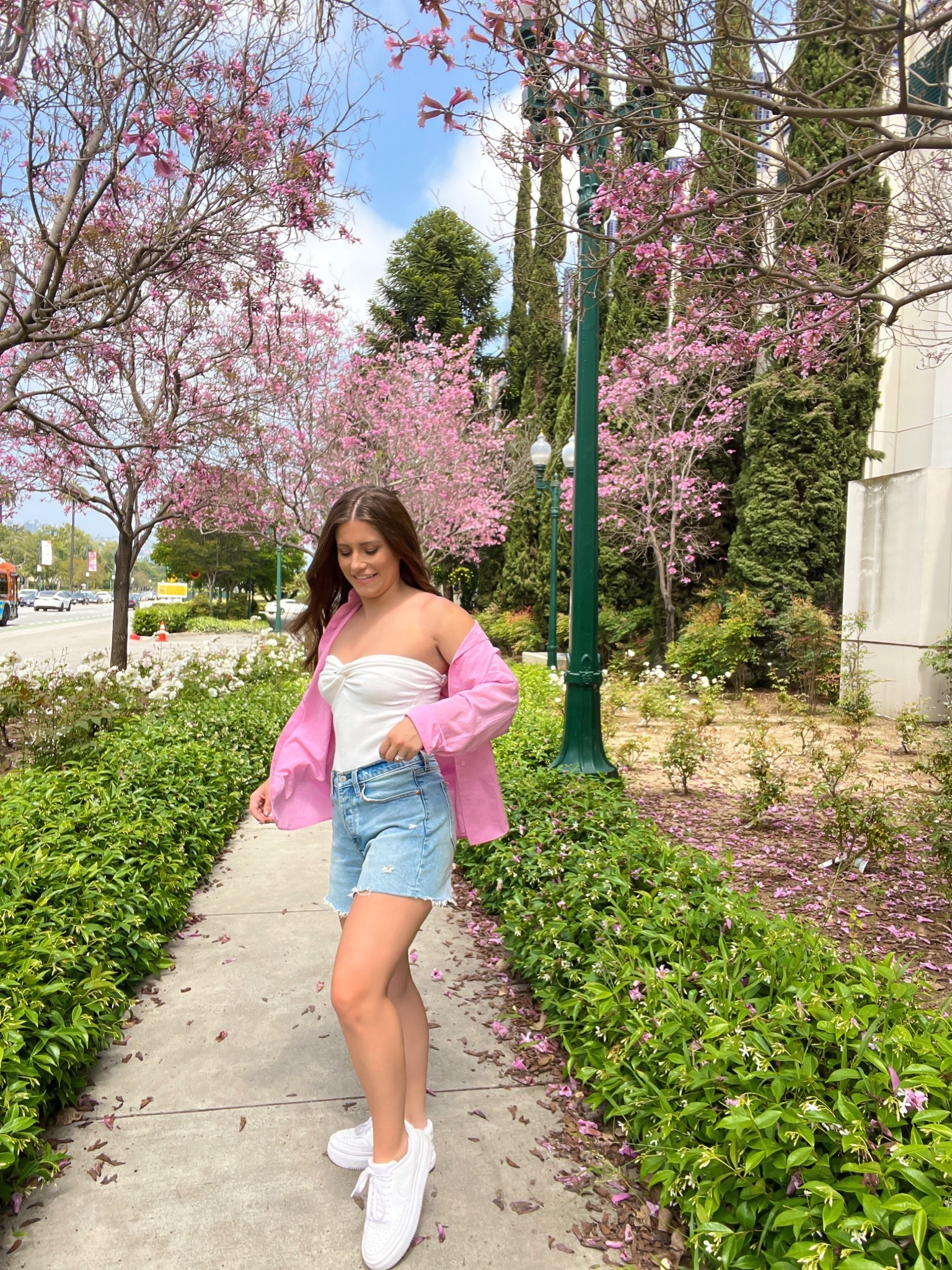 The PERF style I grab over & over! Abercrombie denim shorts currently on sale just in time for Spring 🌸

#LTKPetite #LTKSaleAlert #LTKSpringSale