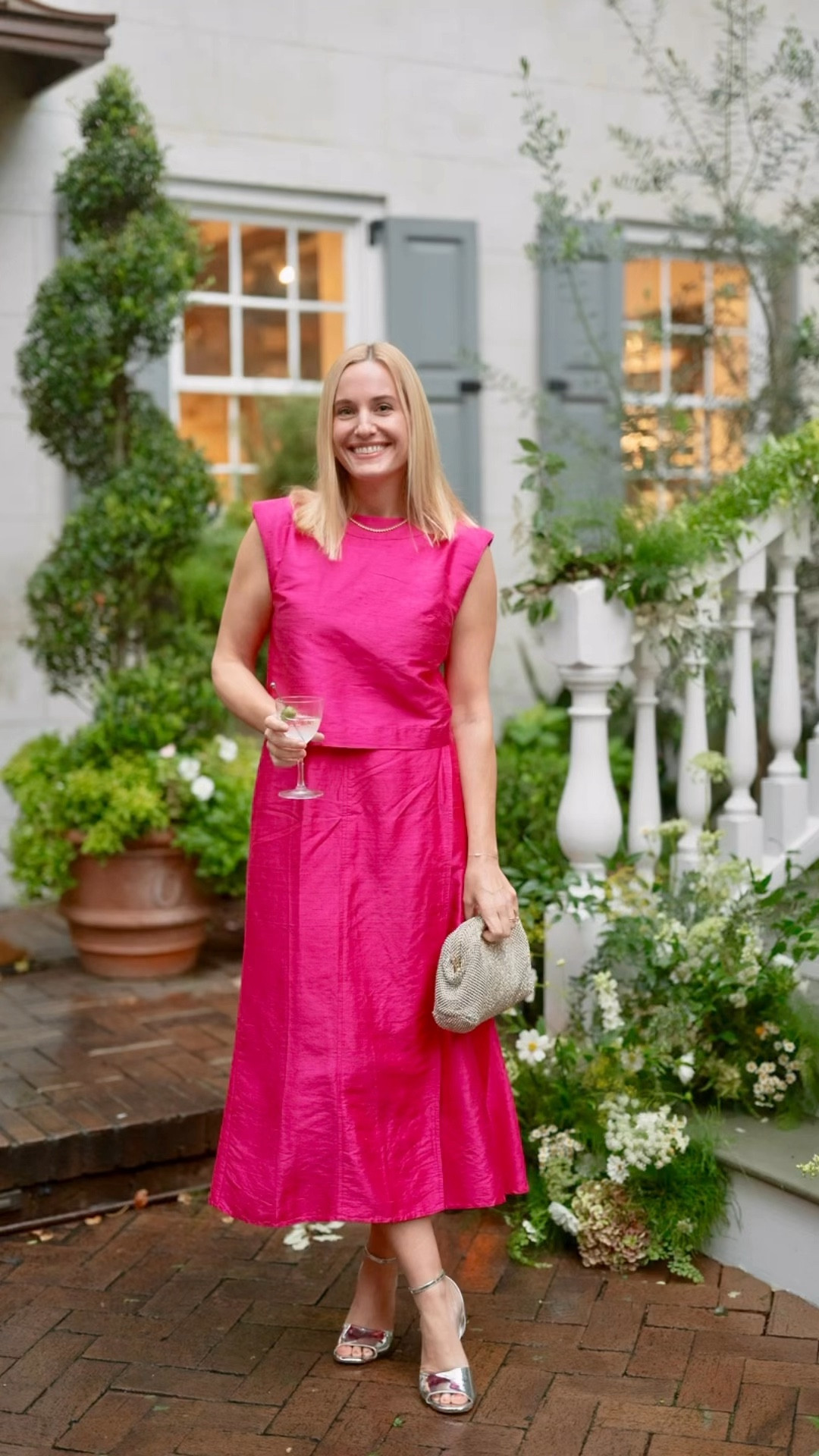 5 of my recent outfits 💕💕 I’m in a size small in everything except for in both the pink top and matching pink skirt which im in an extra small. Im a size 26 in the wide leg jeans. 

#LTKHoliday #LTKParties #LTKSeasonal