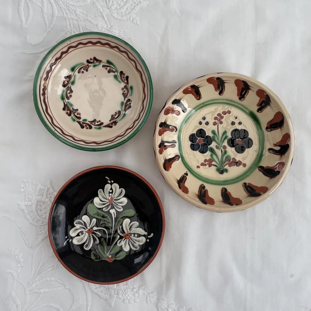 Vintage Hungarian Folk Pottery Plates – Set of 3 Hand-painted Ceramics - Etsy | Etsy (US)