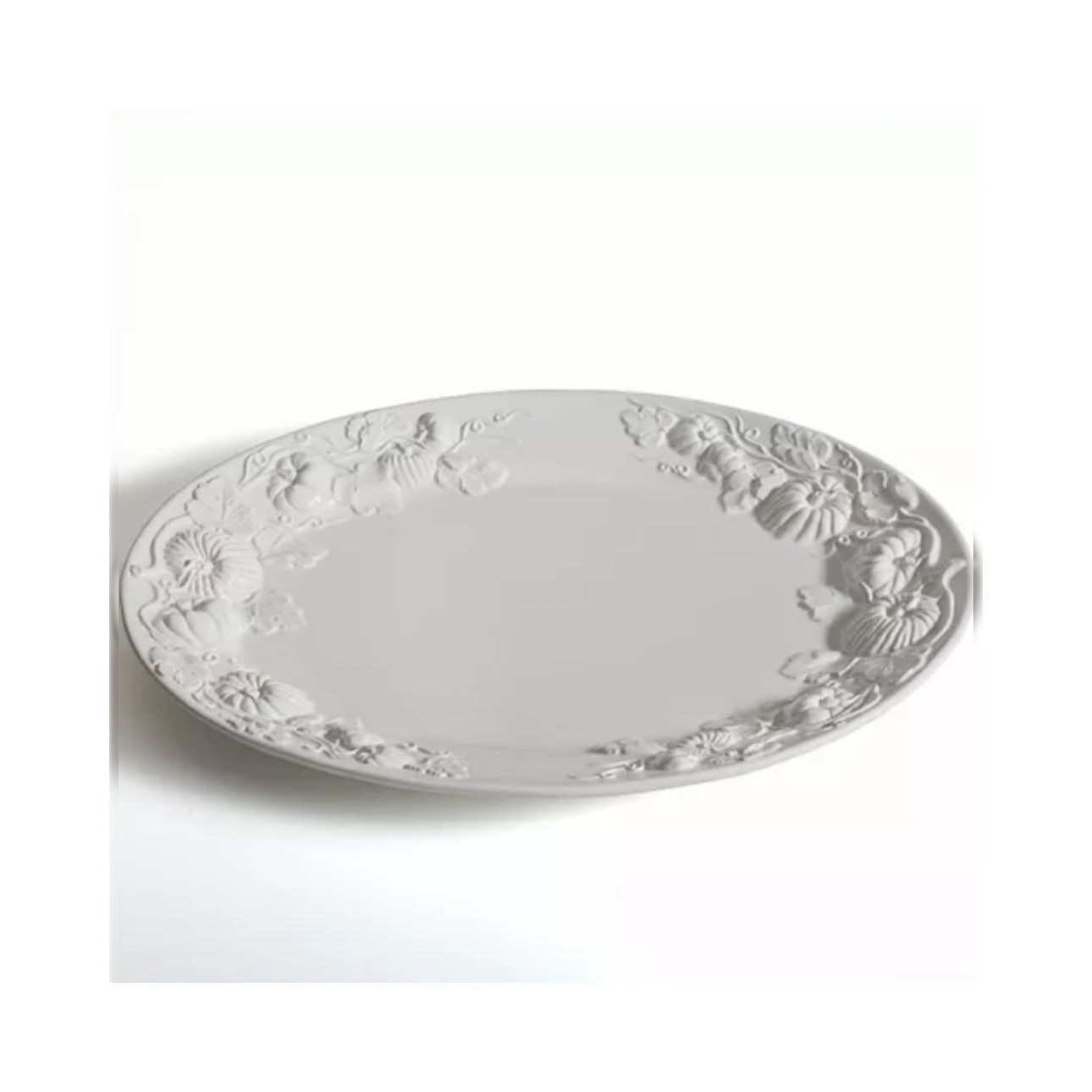 Serve your Thanksgiving feast in style 🦃🍂 This large Thanksgiving platter features a pumpkin leaf fall harvest motif, perfect for family dinners, festive tablescapes, and cozy autumn entertaining. Add seasonal charm and make your holiday centerpiece shine!

#LTKHome #LTKHoliday #LTKSeasonal