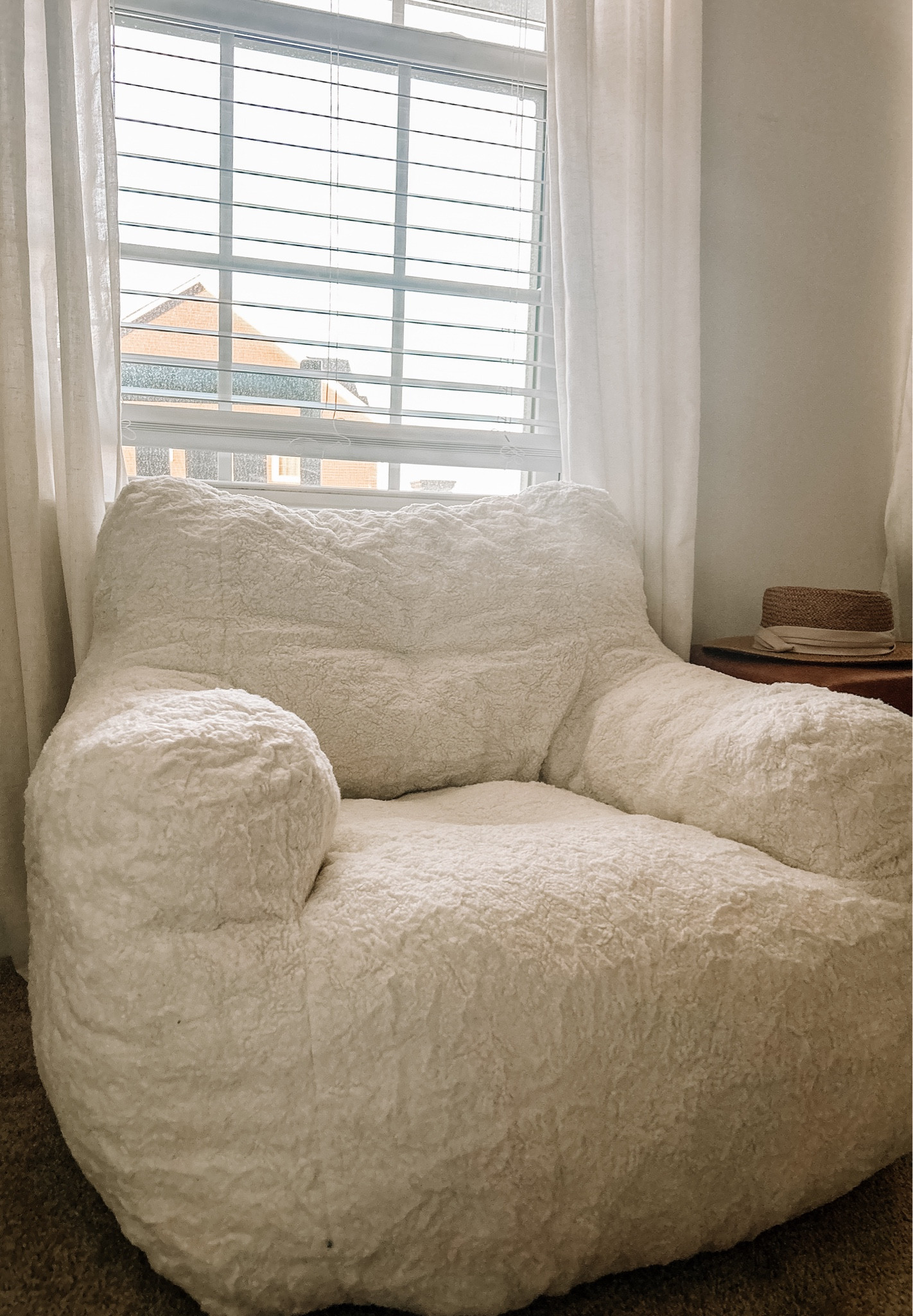 Beanbag chair score! 10/10 recommend— and it’s large enough for adults as well. 

#target #kids #loft #playroom #beanbag #seating # #kidschairs