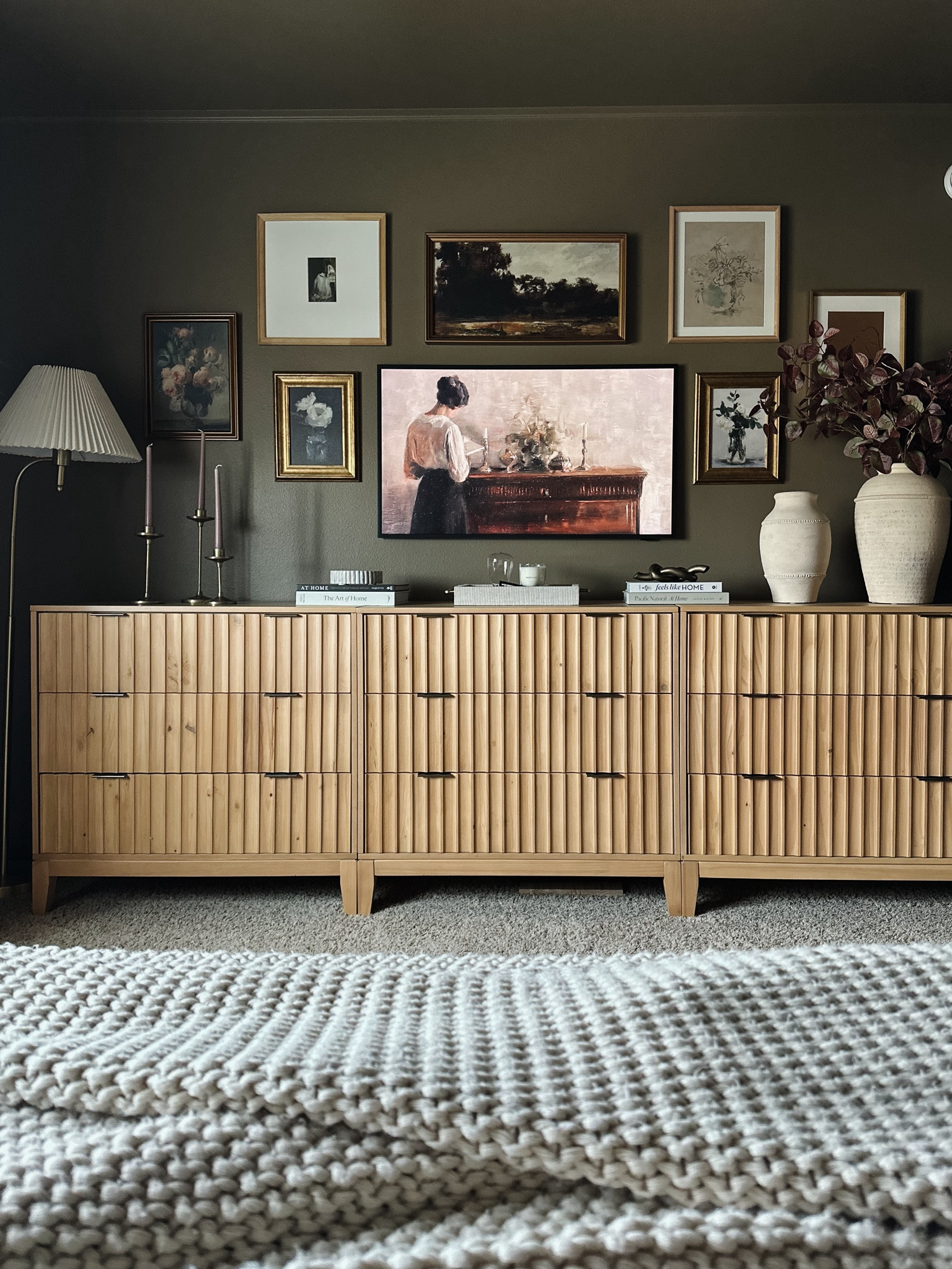 Loving our bedroom gallery’s wall! Our art frame tv blends in perfectly! 

Frame tv, frame tv Etsy art, terracotta vases, scalloped dressers, floral wall art, brass frames, casaluna throw, brass floor lamp, coffee table books, linen tray, target decor, studio McGee, McGee & co, marble dish, home decor 

#LTKstyletip #LTKhome