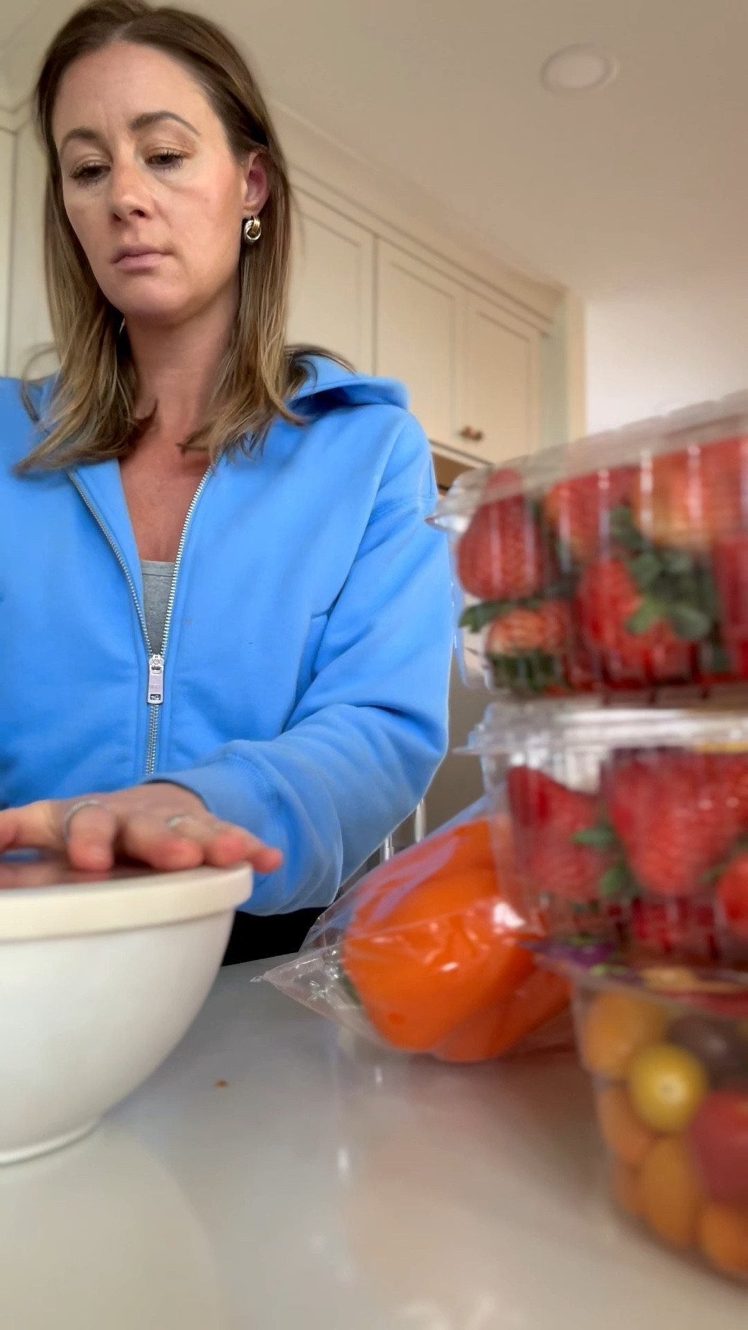 Comfy for my Monday home reset. This sweatshirt is a new favorite and it is so soft! ￼

#LTKdayinmylife #LTKmomlife #LTKootd