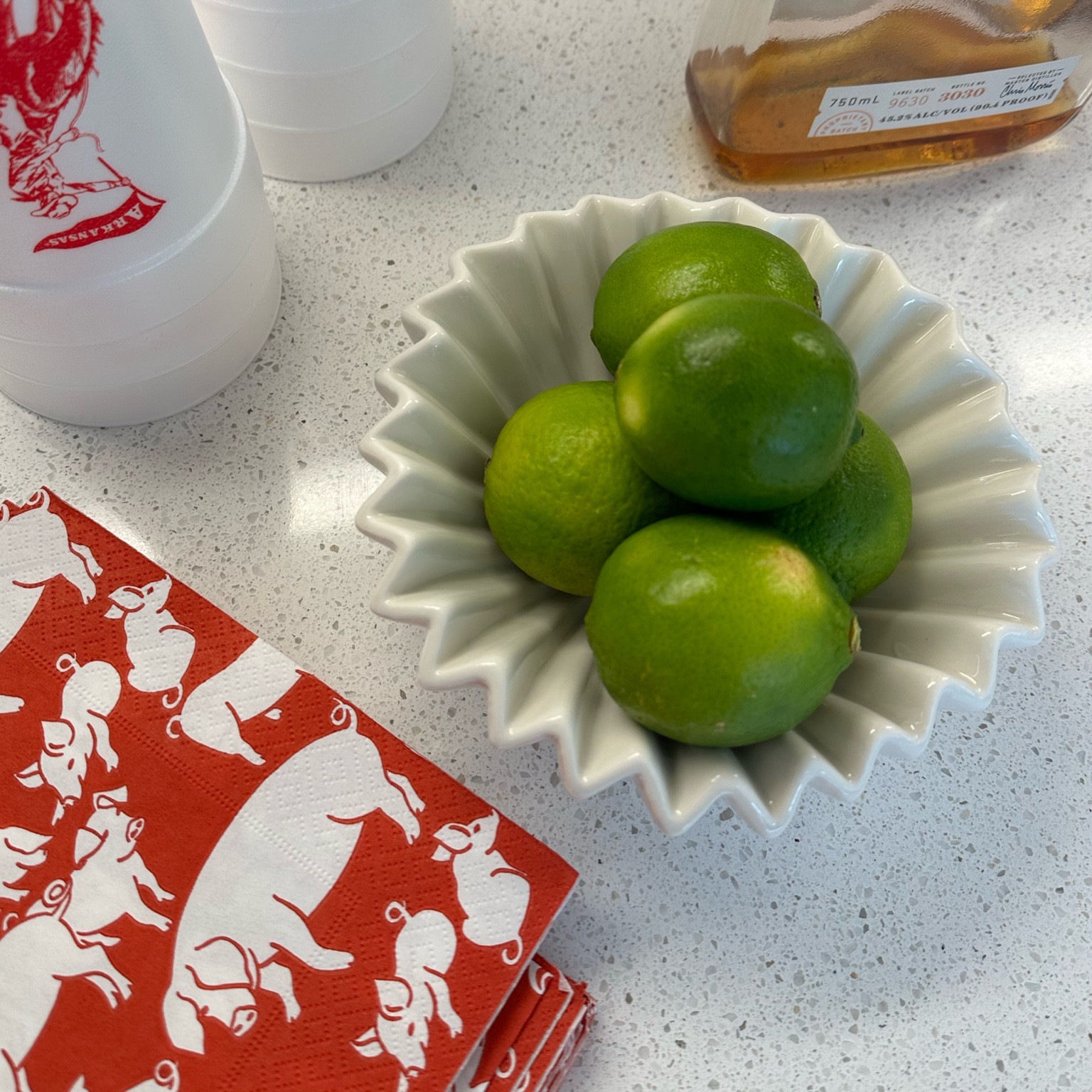 white ruffle bowl - lime bowl - bar cart decor - kitchen decor - white bowl - home decor - hosting 

#LTKfindsunder50 #LTKhome