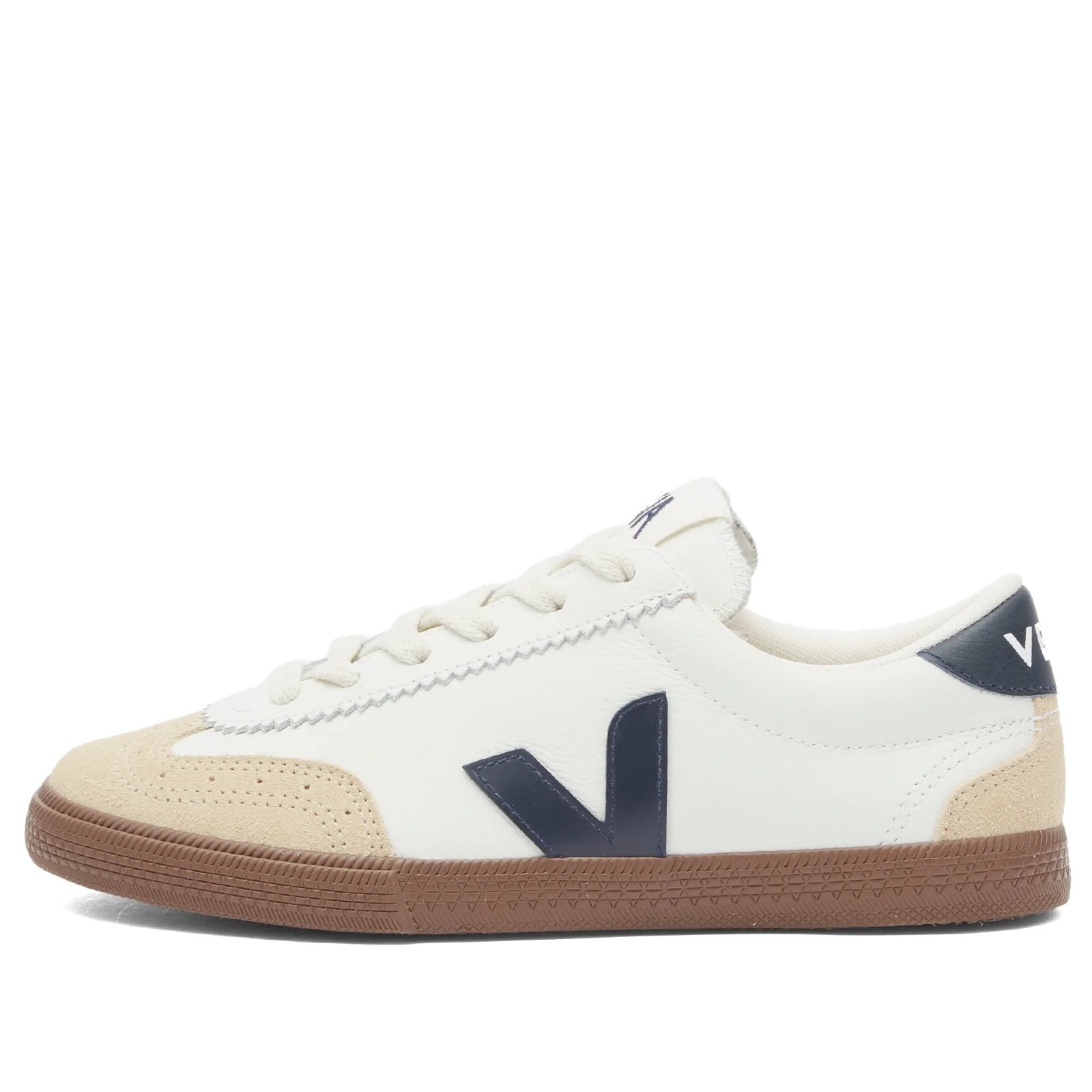 Veja Women's Womens Volley Sneaker in White Nautico Bark, Size EU 40 | END. Clothing