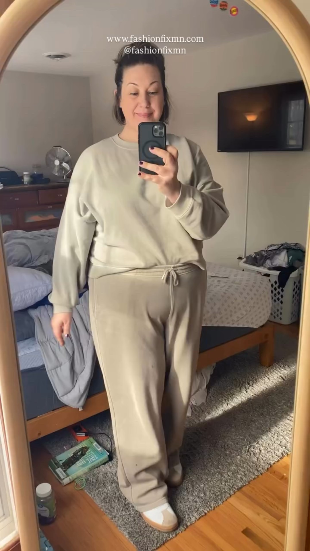 I put the styling team to the test, and they passed with flying colors!
•
I ran to my local @gapfactory after seeing the girls feature the pants im a recent blog post.
•
I got the entire set and I’m in love.
•
Comment LINKS if you want to give it a try!