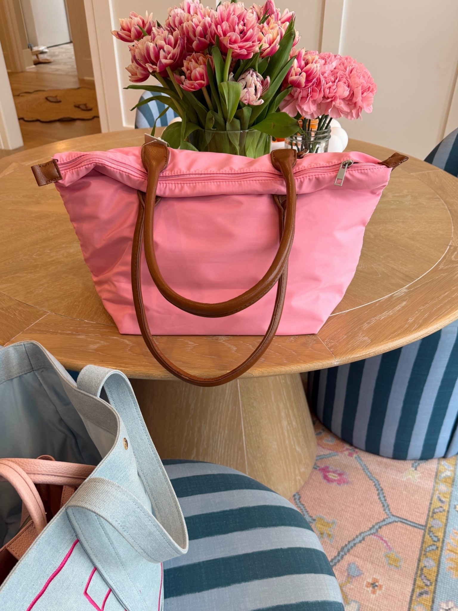 Wowwww under $20 Walmart tote bags!
