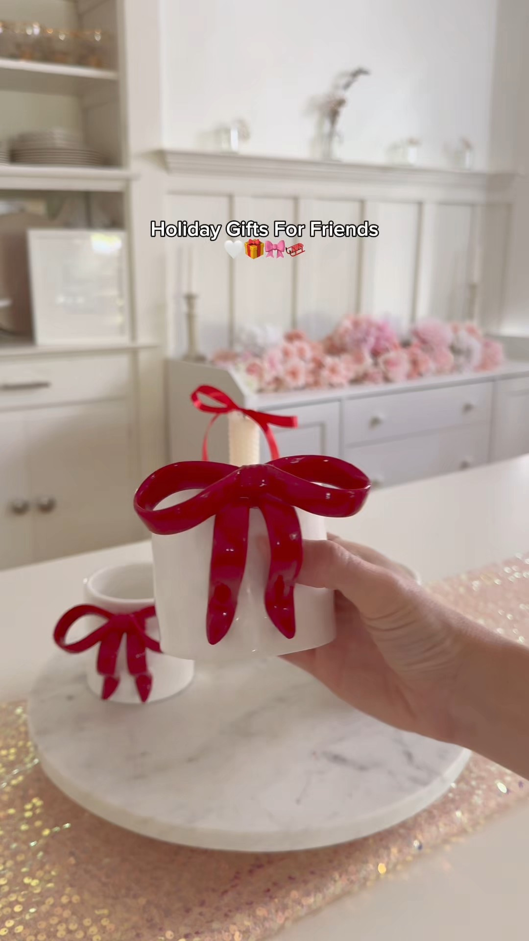 Holiday gift ideas for friends 🤍🎁🎀

#LTKHoliday #LTKGiftGuide #LTKFindsUnder50