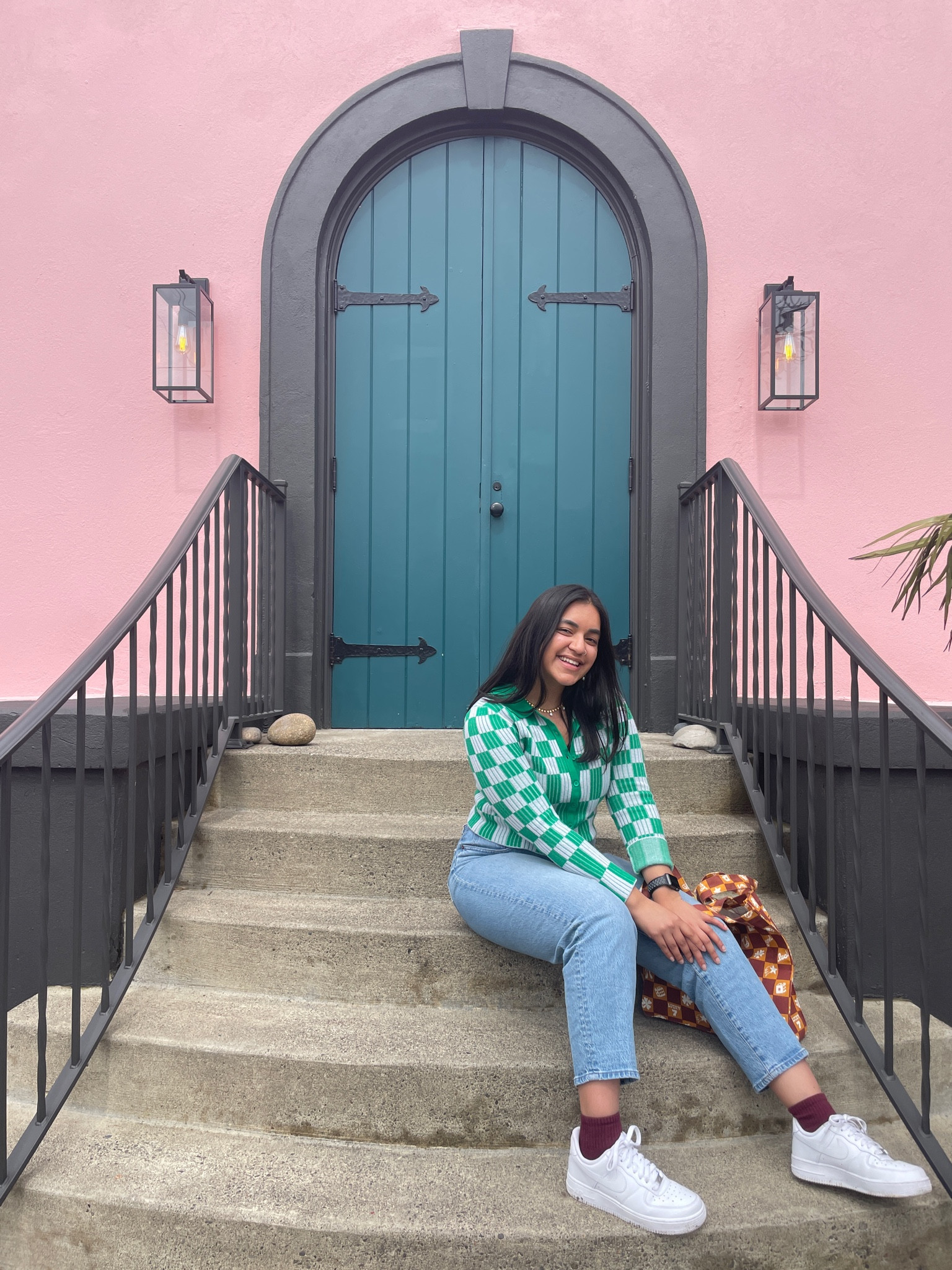 Spent a day in Portland - got a ton of compliments on my checkered sweater and bag, and it was nice to find some color in the city! 

#LTKSeasonal #LTKtravel