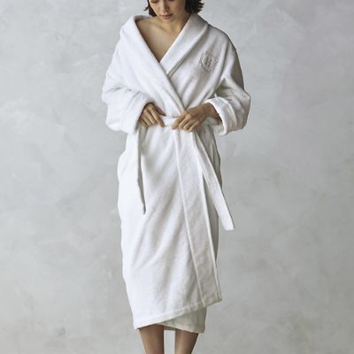 Frontgate Resort Collection™ Plush Robe | Frontgate