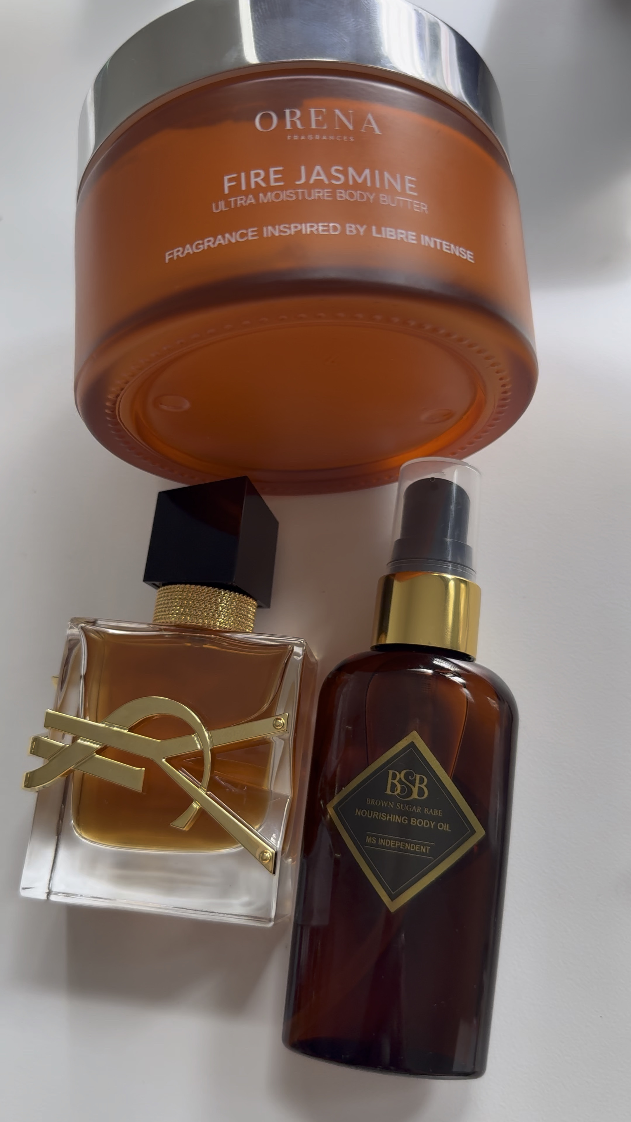 🥰I SMELL GOOD🥰

This is all you need when you layer these together! Sillage for days!!! 😮‍💨💨

BSB Ms Independent 
Top Notes: Lavender Mandarin Orange Bergamot 
Middle Notes: Tunisia, Orange Blossom, Jasmine
Base Notes: Orchid, Tonka Bean Vetiver 

YSL Libre intense 
Key Notes: Lavender Essence, Orange Blossom, Warm Vanilla 

Orena Fragrance Fire Jasmine body butter
Top - Lavender, Mandarin Orange and Bergamot
Middle - Lavender, Tunisian Orange Blossom, Jasmine Sambac and Orchid
Base - Madagascar Vanilla, Tonka Bean, Ambergris and Vetiver



#LTKBeauty #LTKGiftGuide #LTKHoliday