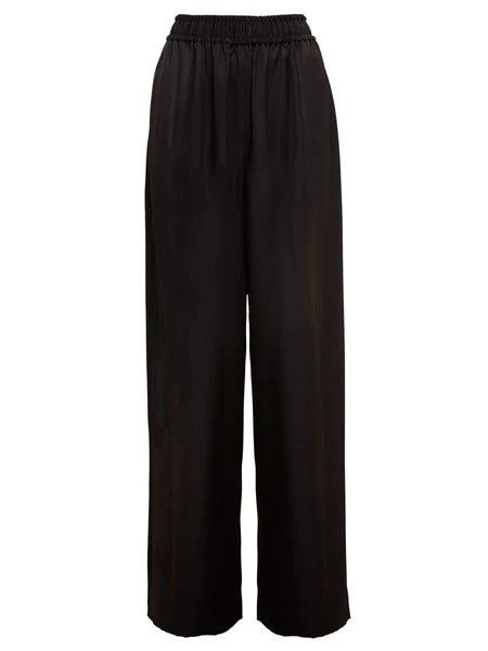 Gathered Pants by ESSE Studios | The UNDONE