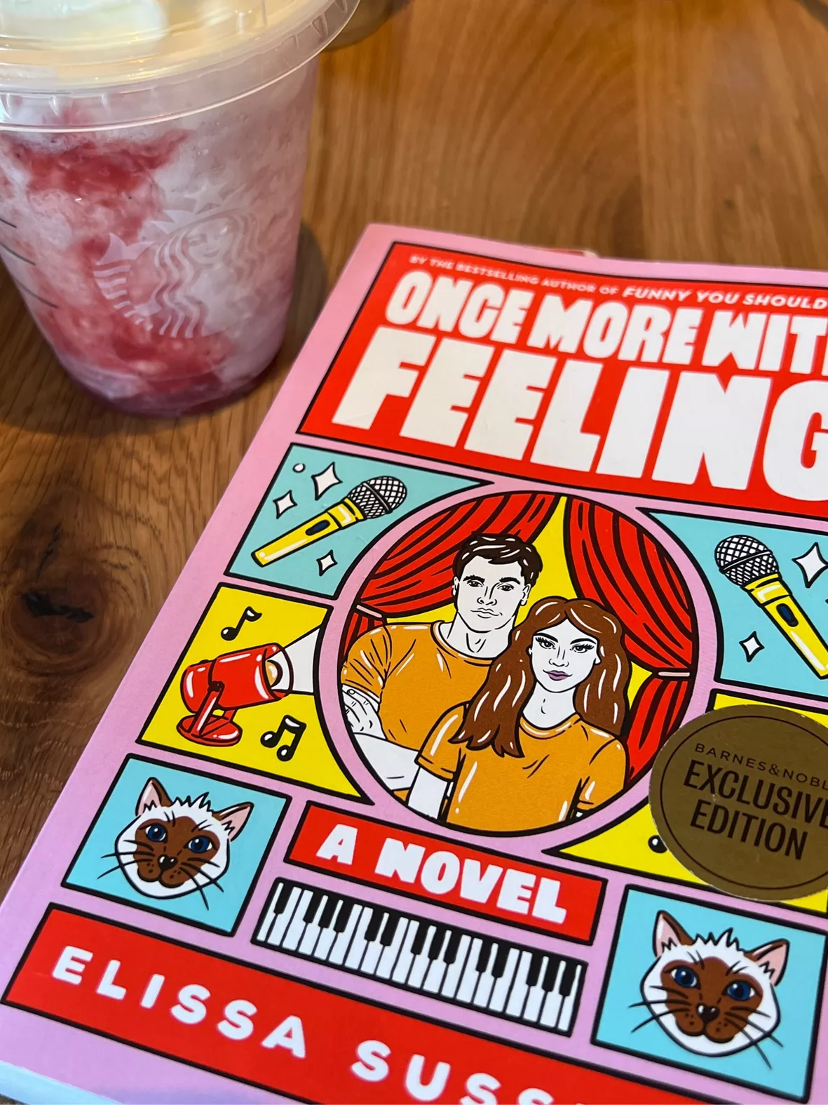 5 Good Reasons to Buy a Novelty Cocktail Book