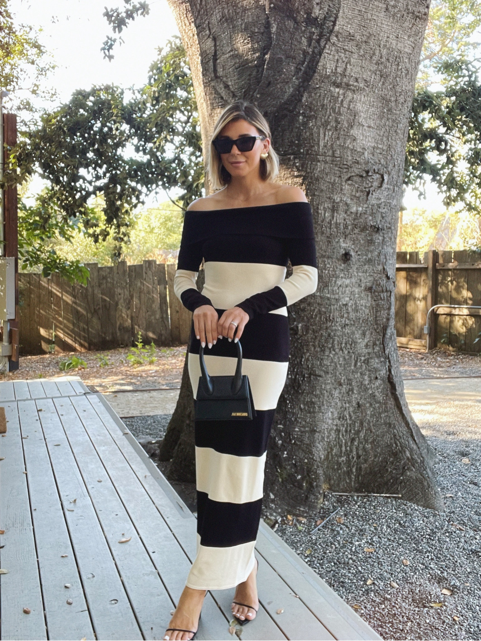 I'm 5'7 for reference and wearing size small in my sweater dress 