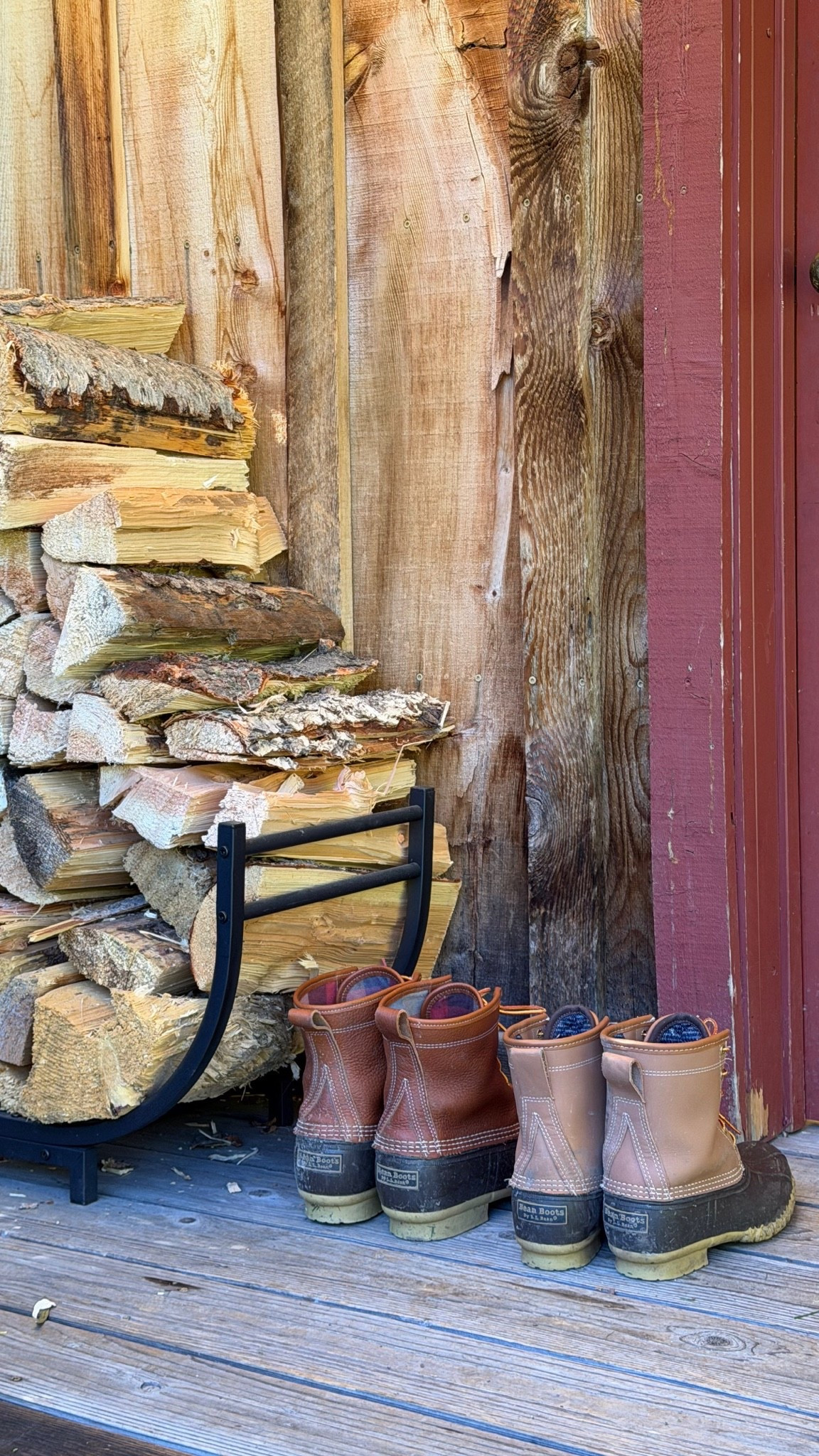 9/25/26 Our L.L.Bean Boots 🤎

A fall staple we bring back out year after year 🤎 Linking both of our L.L.Bean Bean Boots — perfect for rainy days, chilly mornings + all of our adventures out west this fall.

I’ve had mine for years and they only get better with time 🍂🥾

#LTKootd #LTKSeasonal